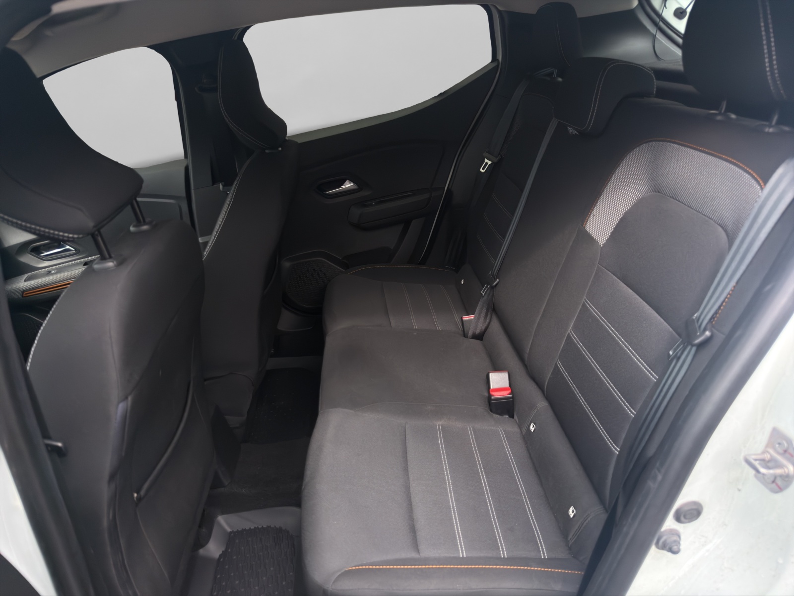 DACIA Sandero 1.0 TCe Stepway Comfort-image-8