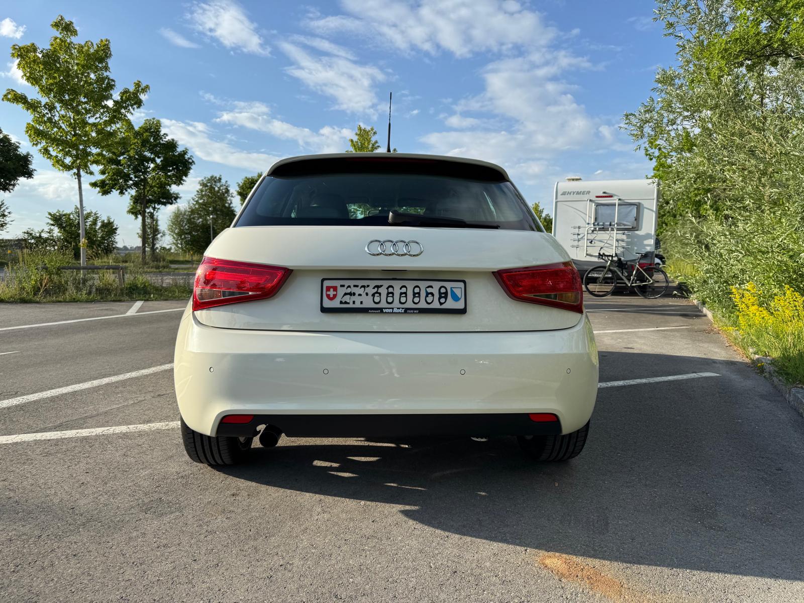 AUDI 1.6 TDI Attraction S-Tronic-image-2