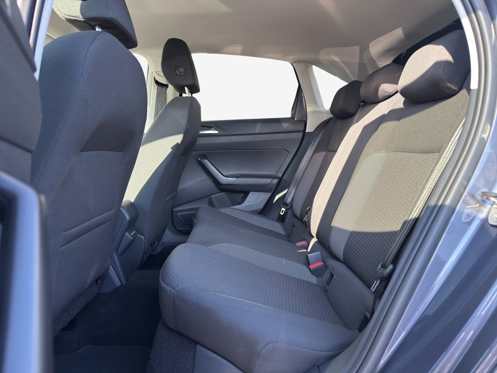 VW Taigo 1.0 TSI Life DSG-image-11
