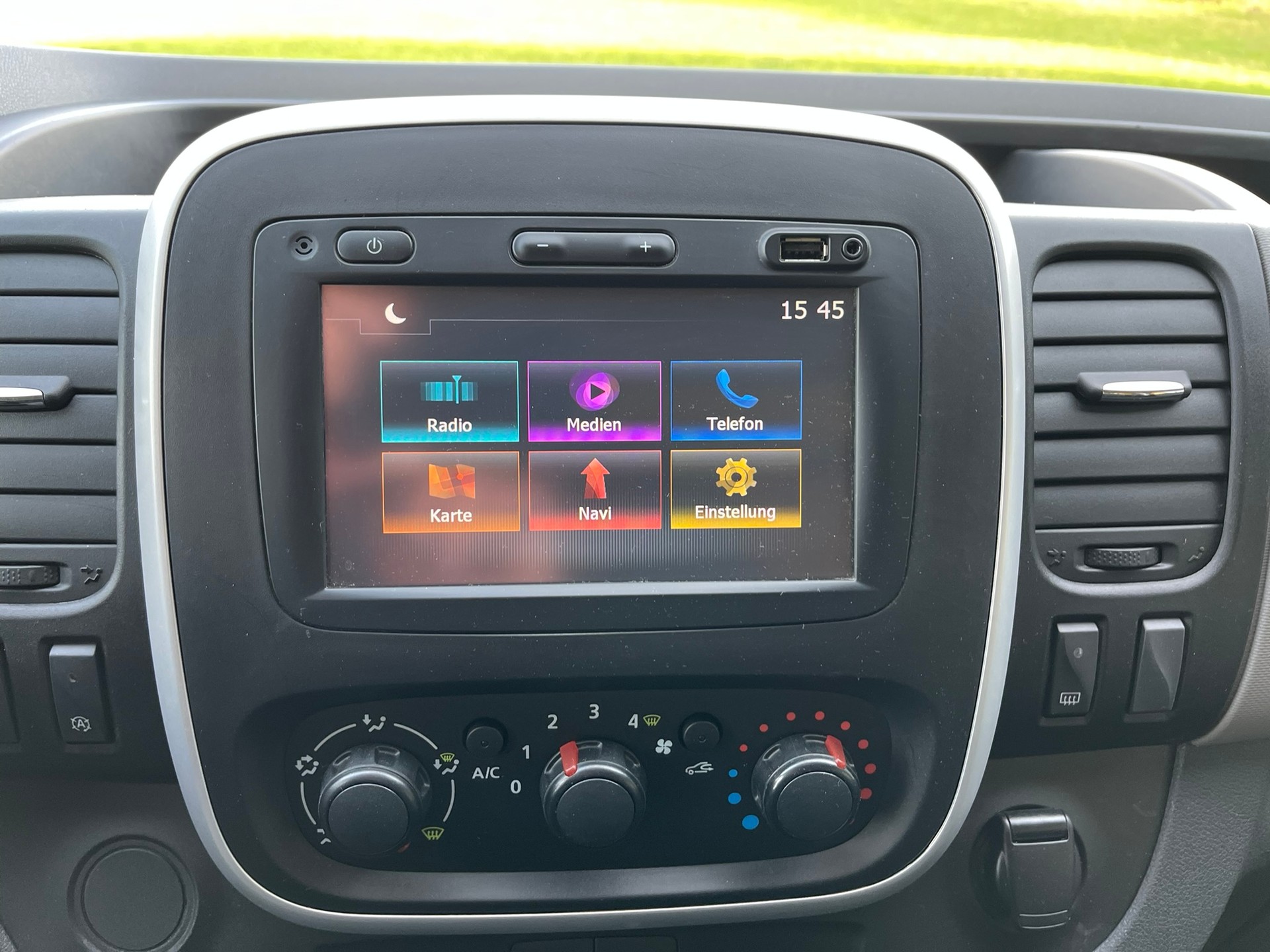 RENAULT Trafic 1.6 ENERGY TwinT. dCi125 2.9t Busin. L1H1-image-9