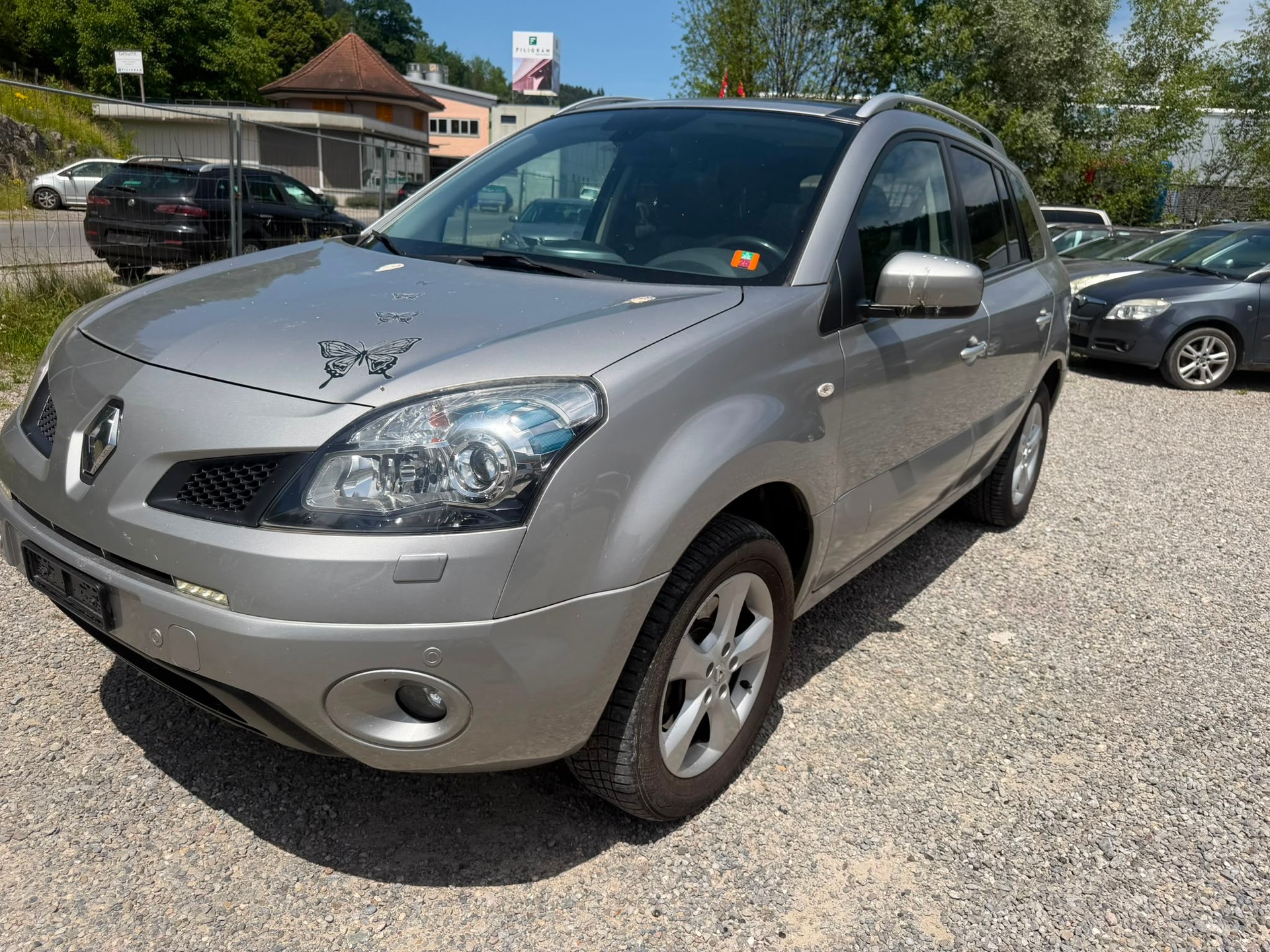RENAULT Koleos 2.5 Dynamique Luxe 4x4-image-13
