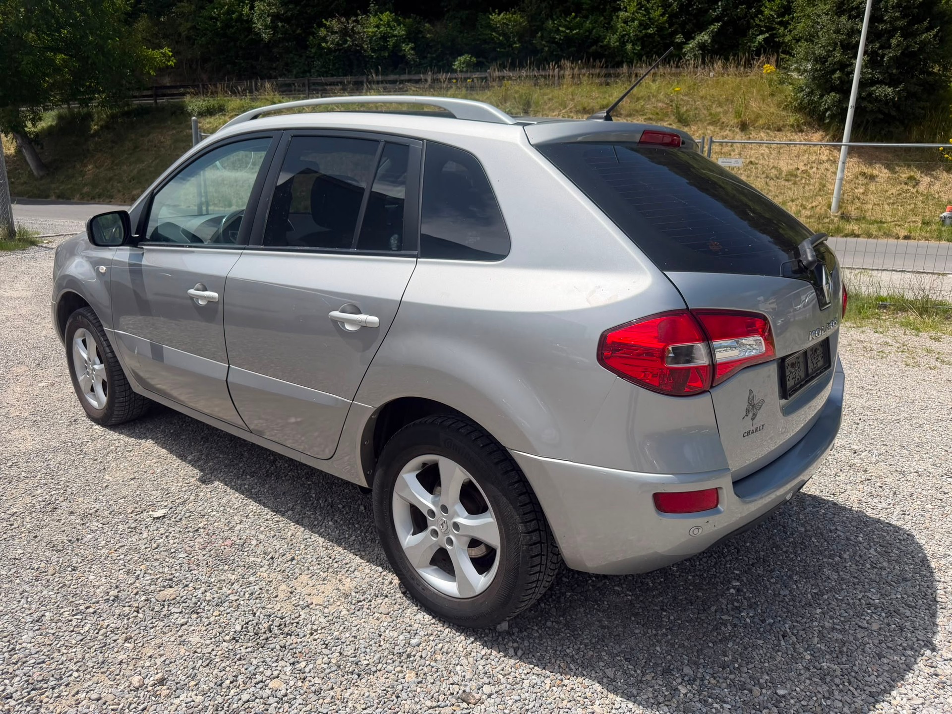 RENAULT Koleos 2.5 Dynamique Luxe 4x4-image-12