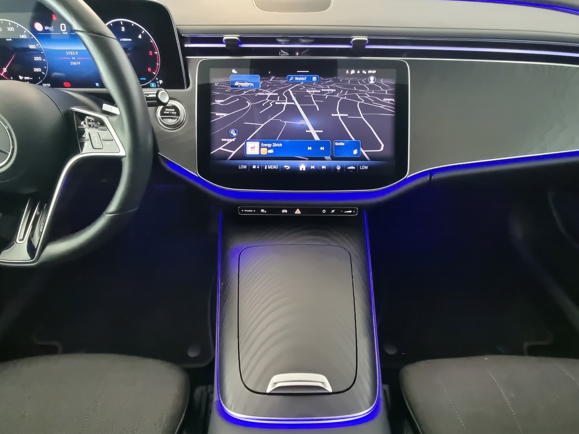 FORD Mondeo 2.0 HEV 187 Titanium-image-9