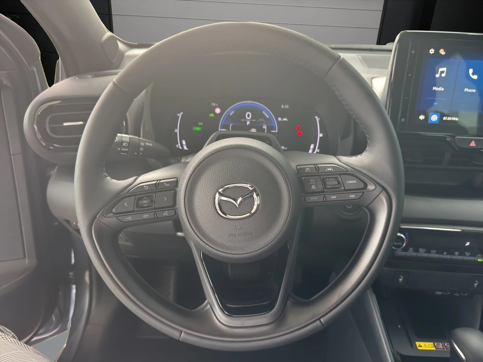 MAZDA 2 Hybrid Homura-image-11