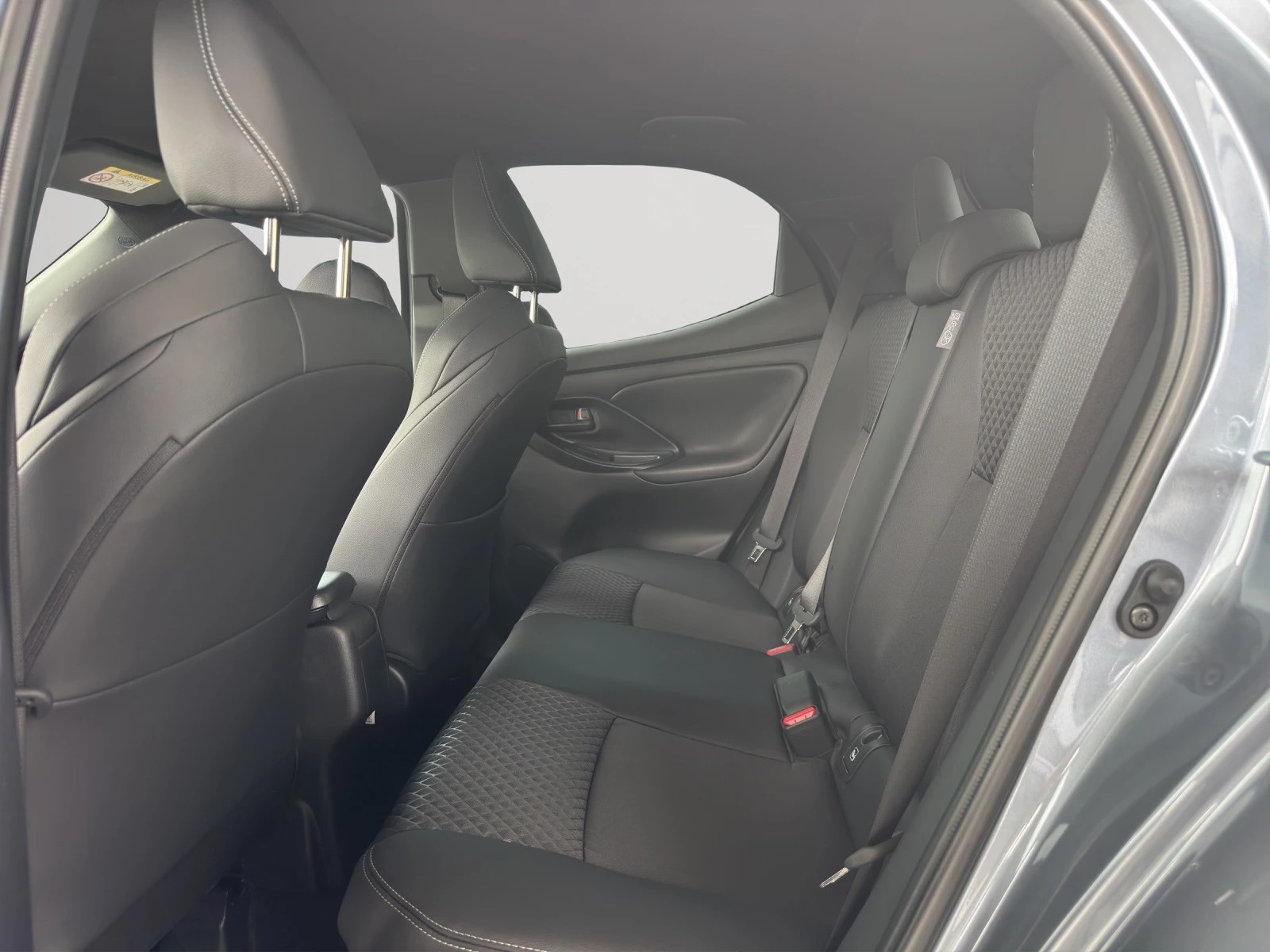 MAZDA 2 Hybrid Homura-image-8