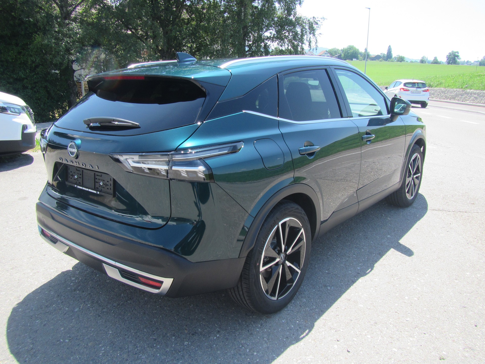 NISSAN Qashqai 1.3 DIG-T MHEV Tekna+ Xtronic 4x4-image-3
