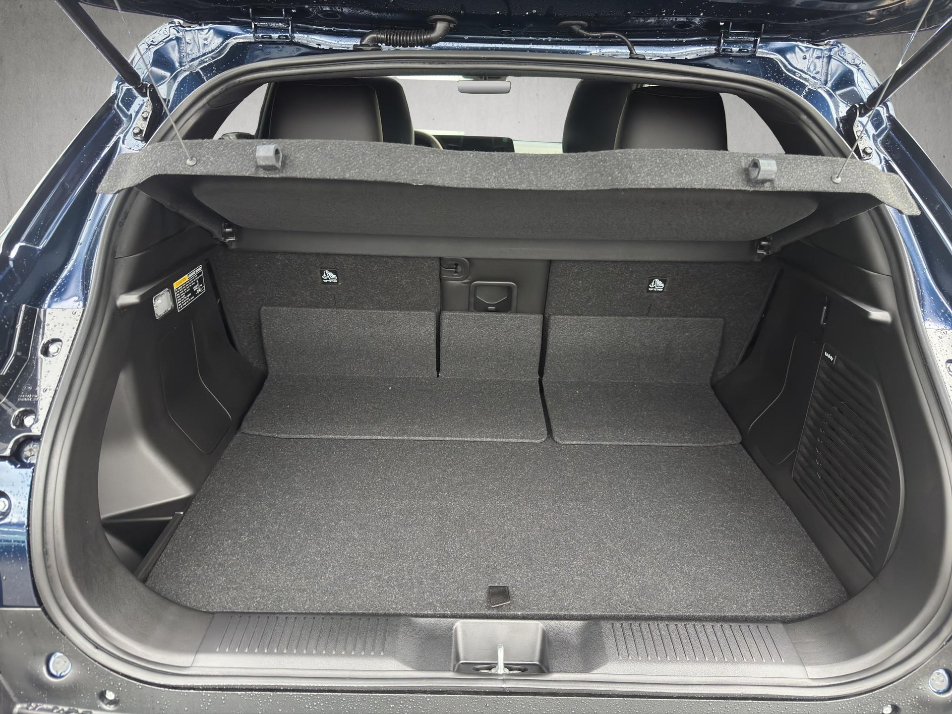 SUZUKI e Vitara Compact Top 4x4-image-8