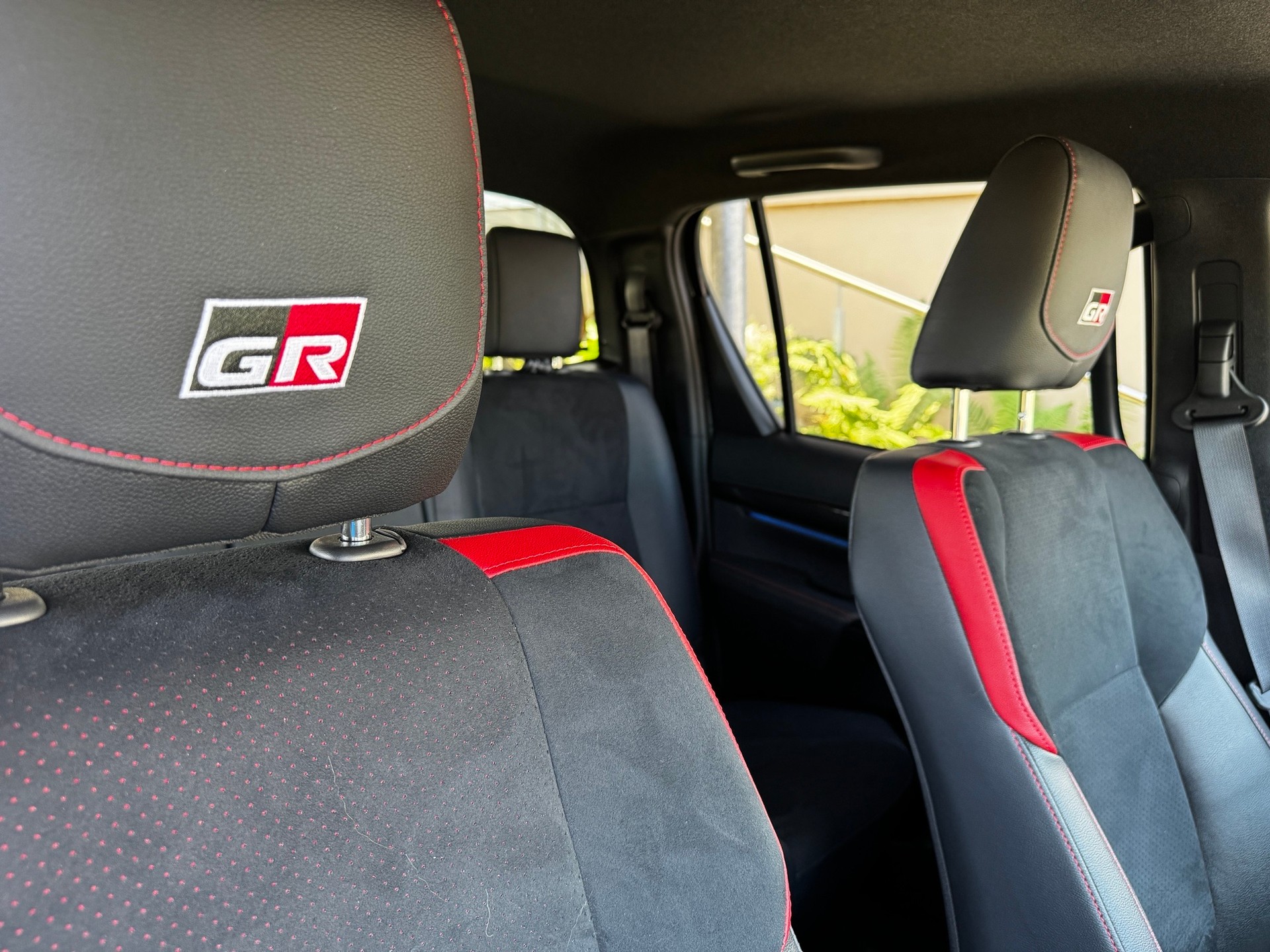 TOYOTA GR Sport II-image-8