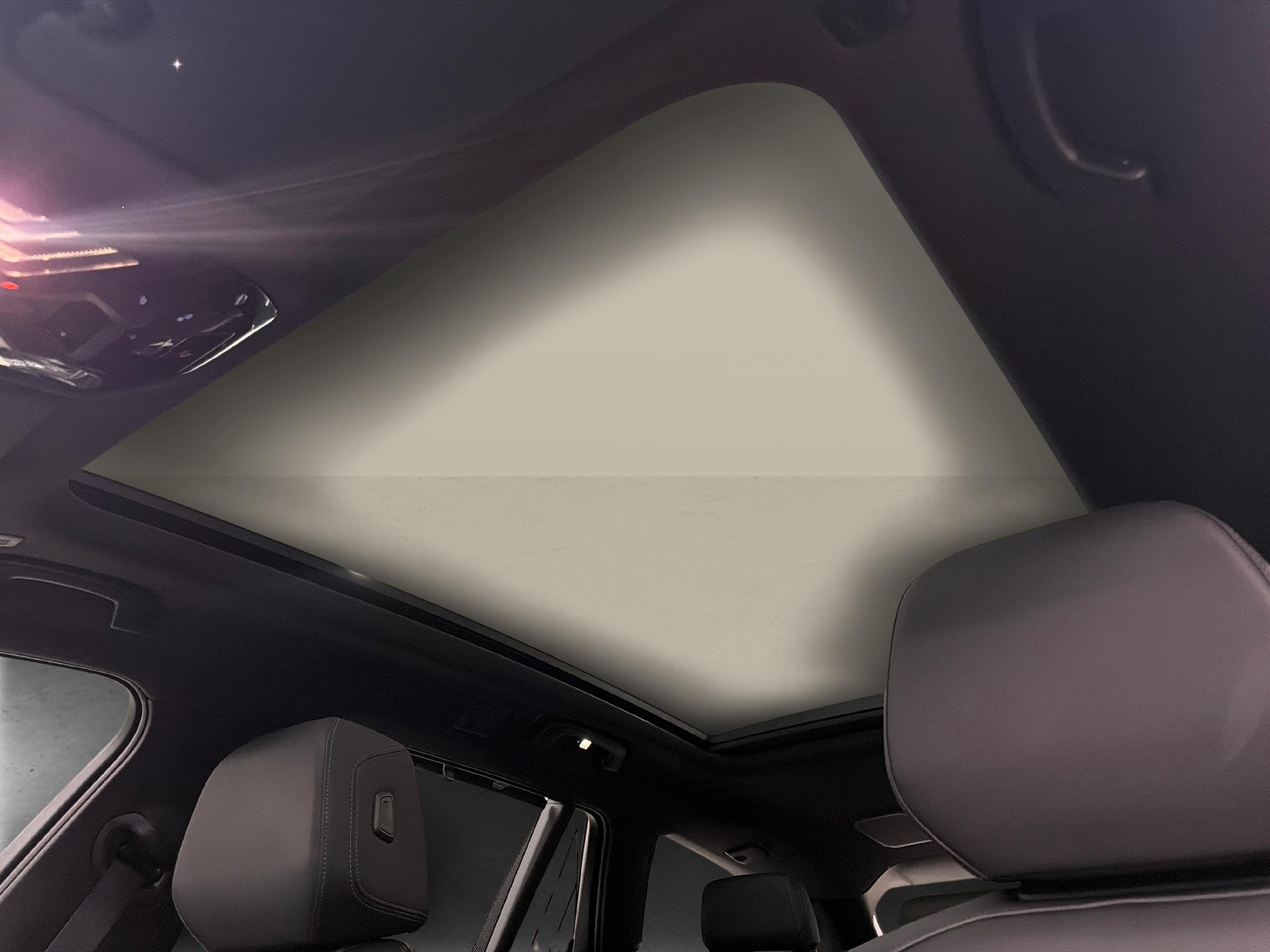 BMW i5 xDrive40 Touring-image-19