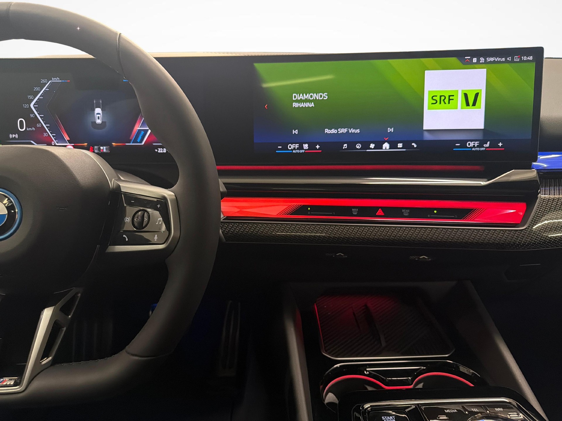 BMW i5 xDrive40 Touring-image-14