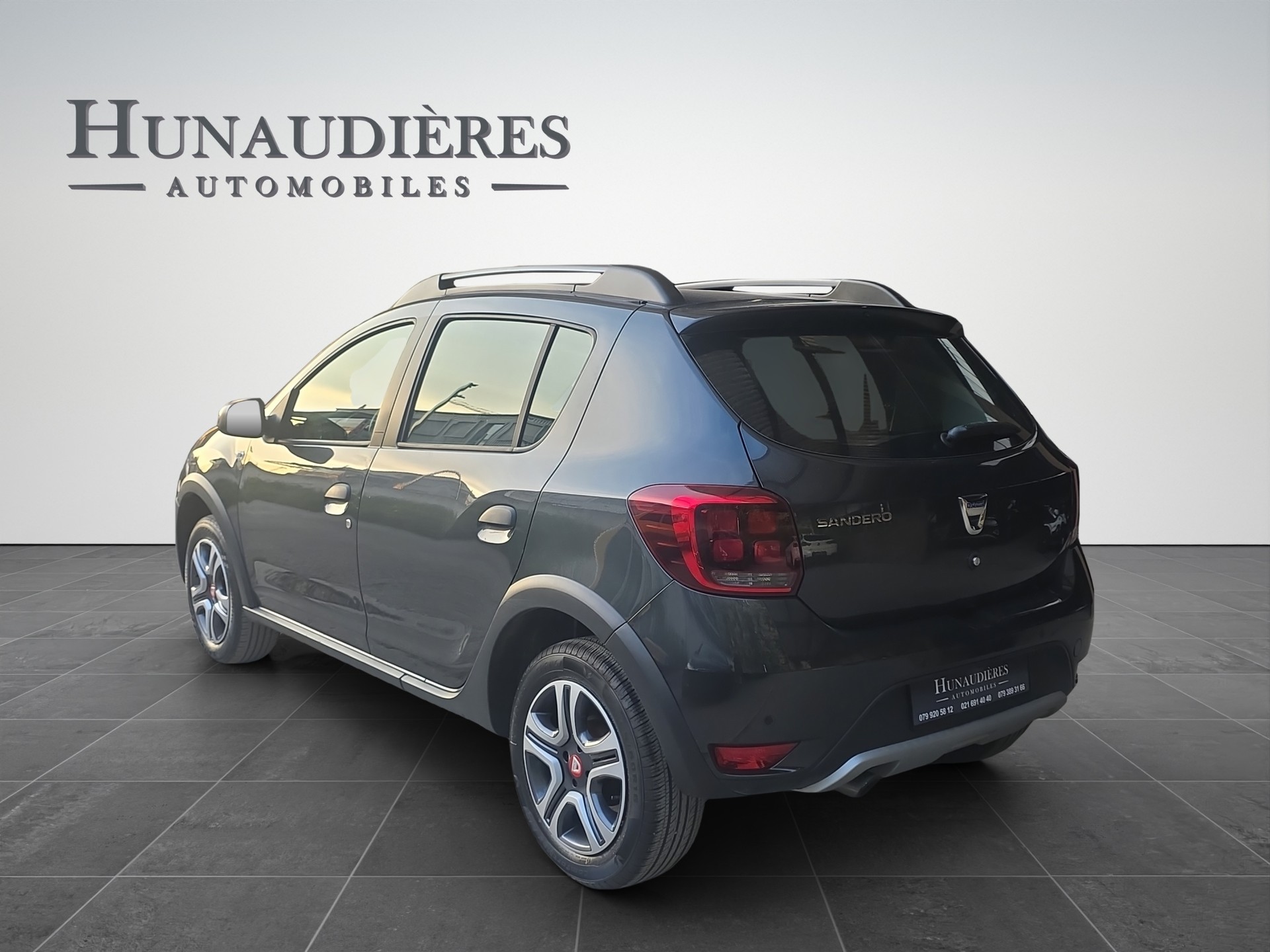 DACIA Sandero Tce 90 Stepway-image-4