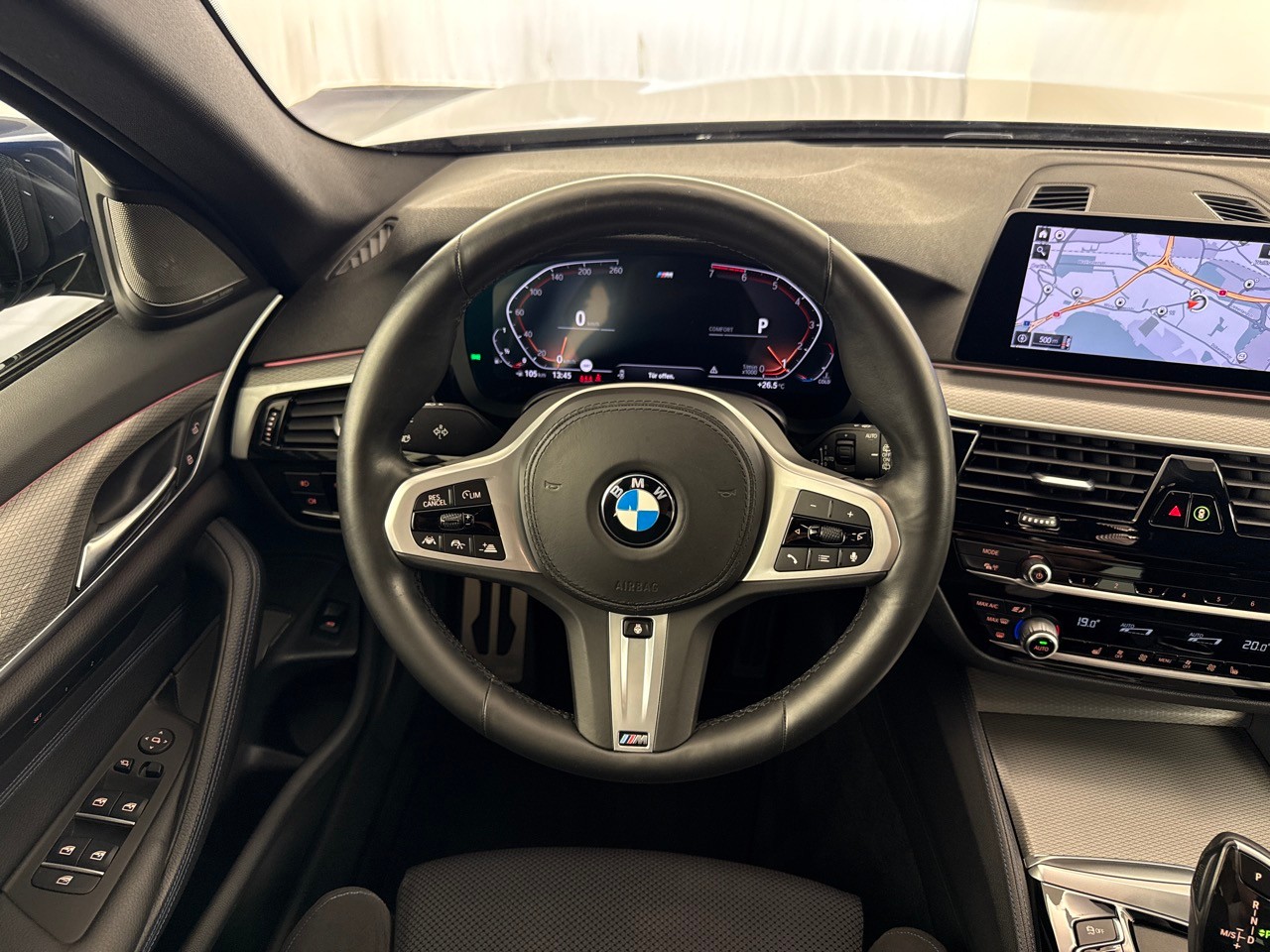 BMW 530i xDr 48VTour. M Sport-image-11