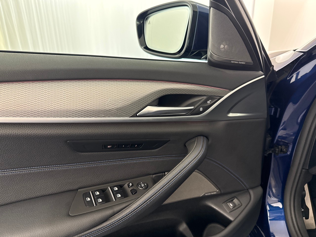 BMW 530i xDr 48VTour. M Sport-image-9