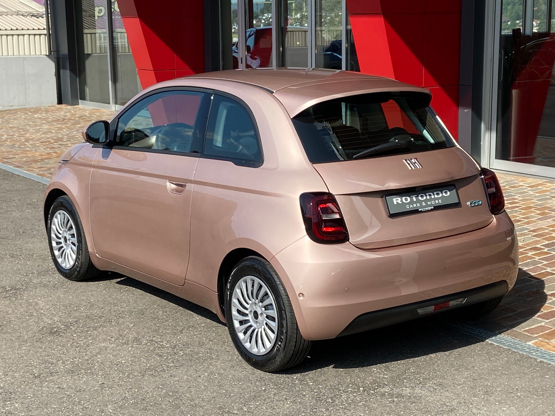FIAT 500 electric 87kW Vita-image-16