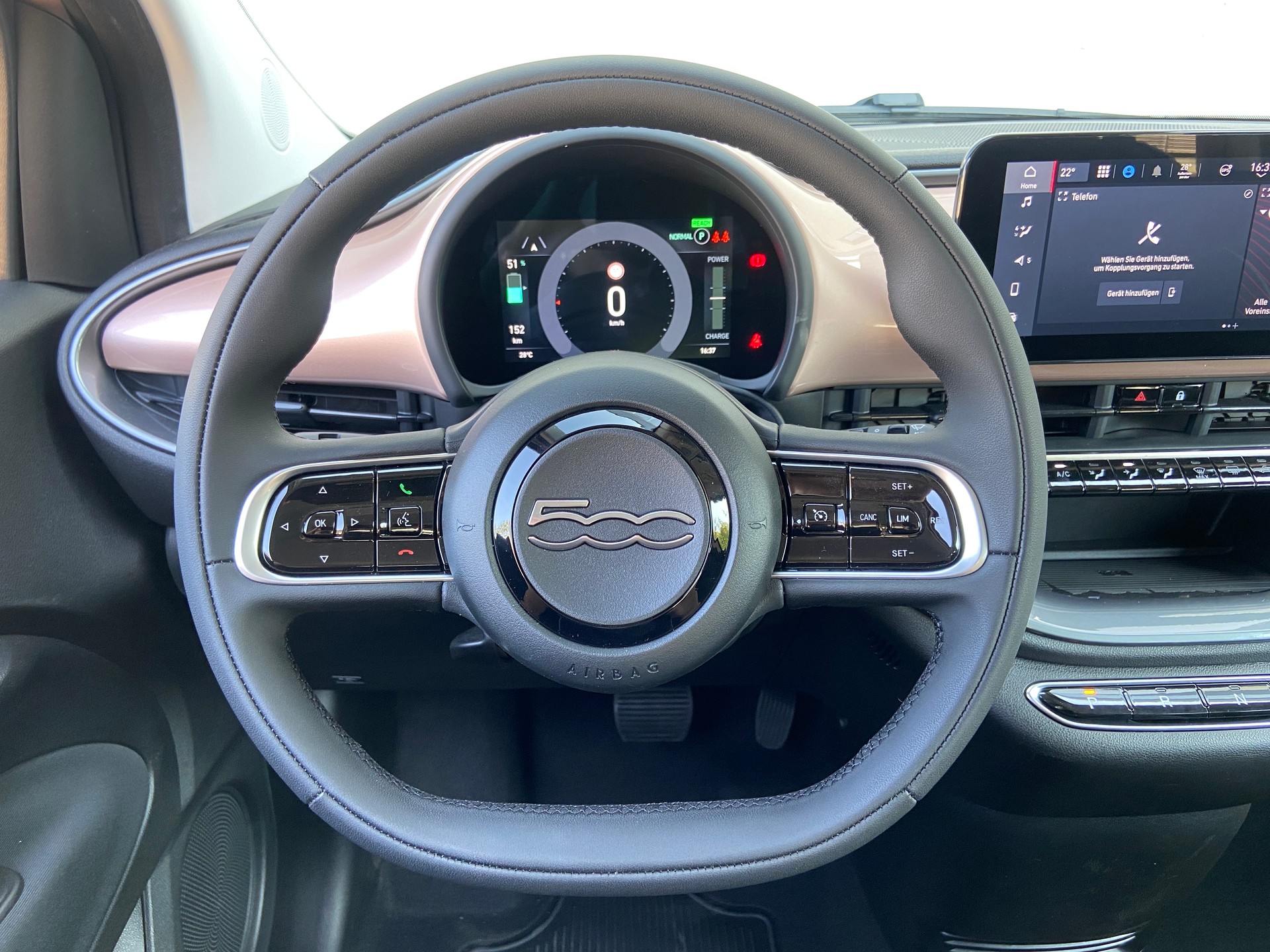 FIAT 500 electric 87kW Vita-image-7