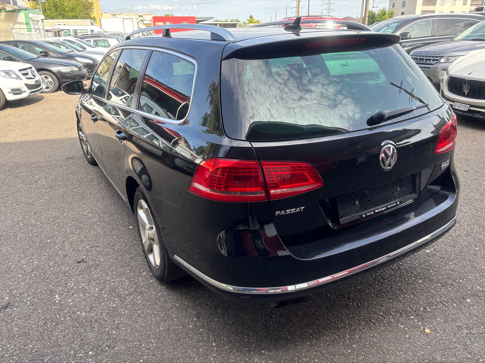 VW Passat Variant 2.0 TDI BMT Design DSG-image-1