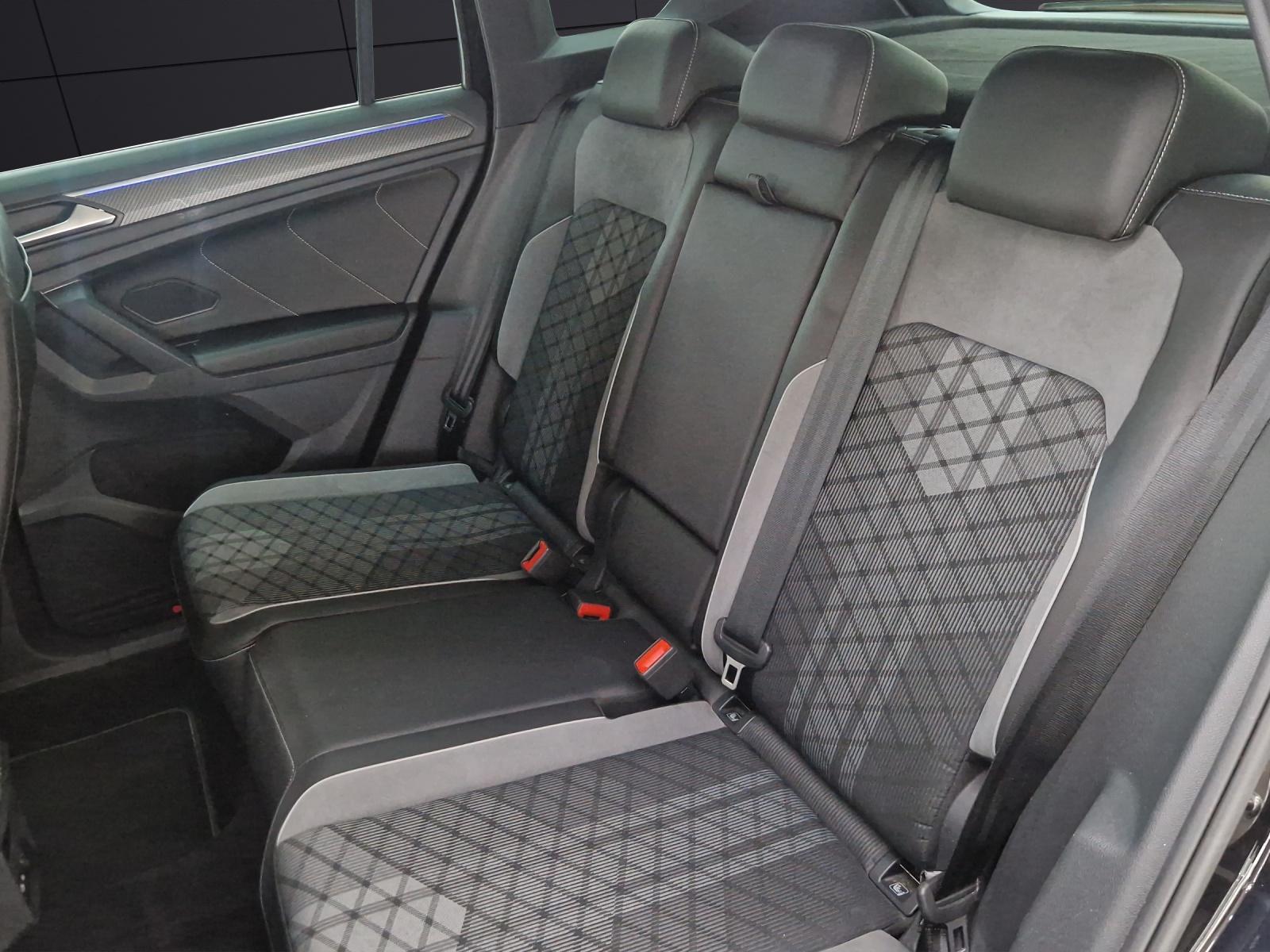 VW Tiguan 2.0 TDI SCR R-Line DSG-image-11