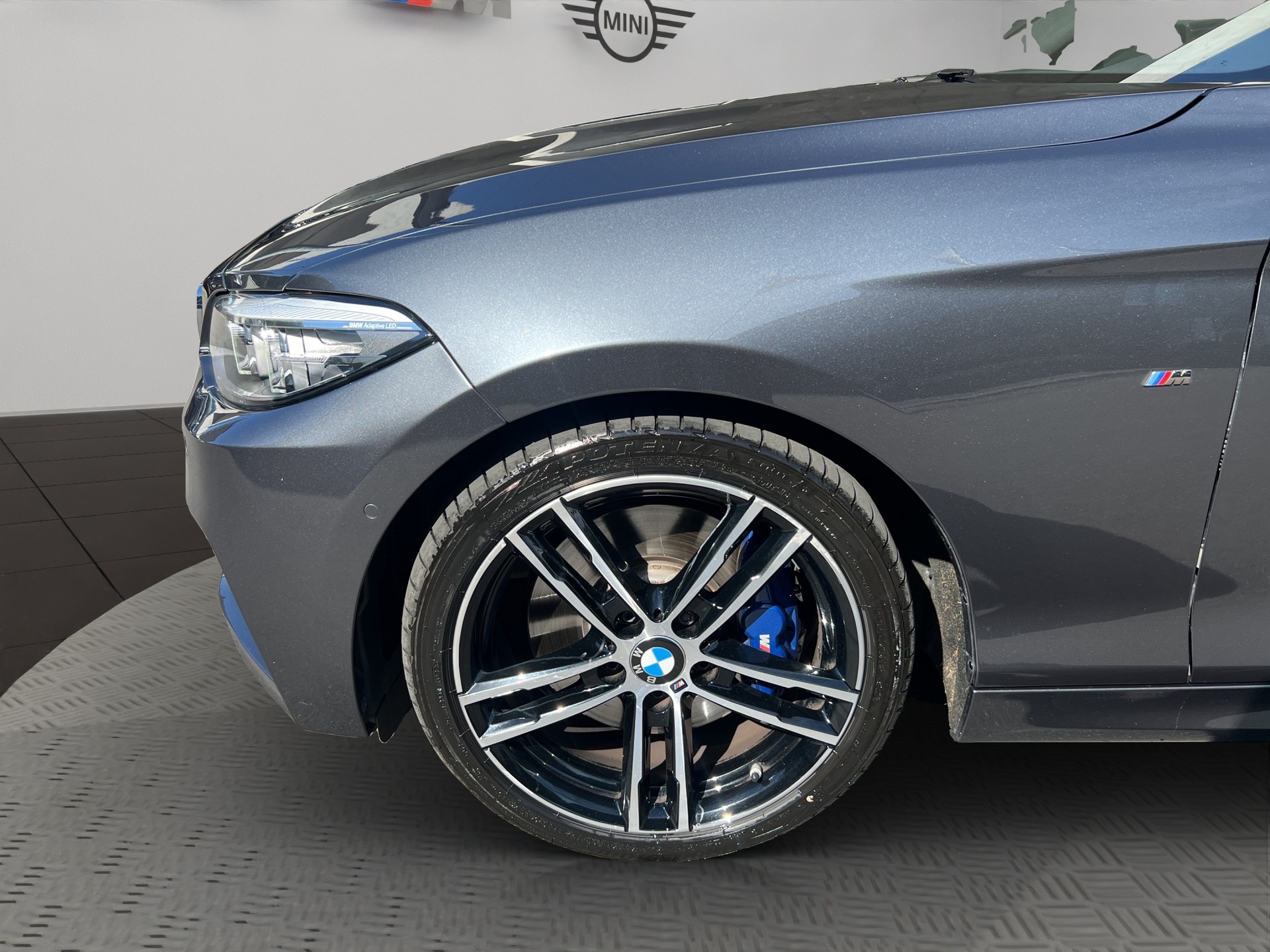 BMW M240i xDrive Steptronic-image-8