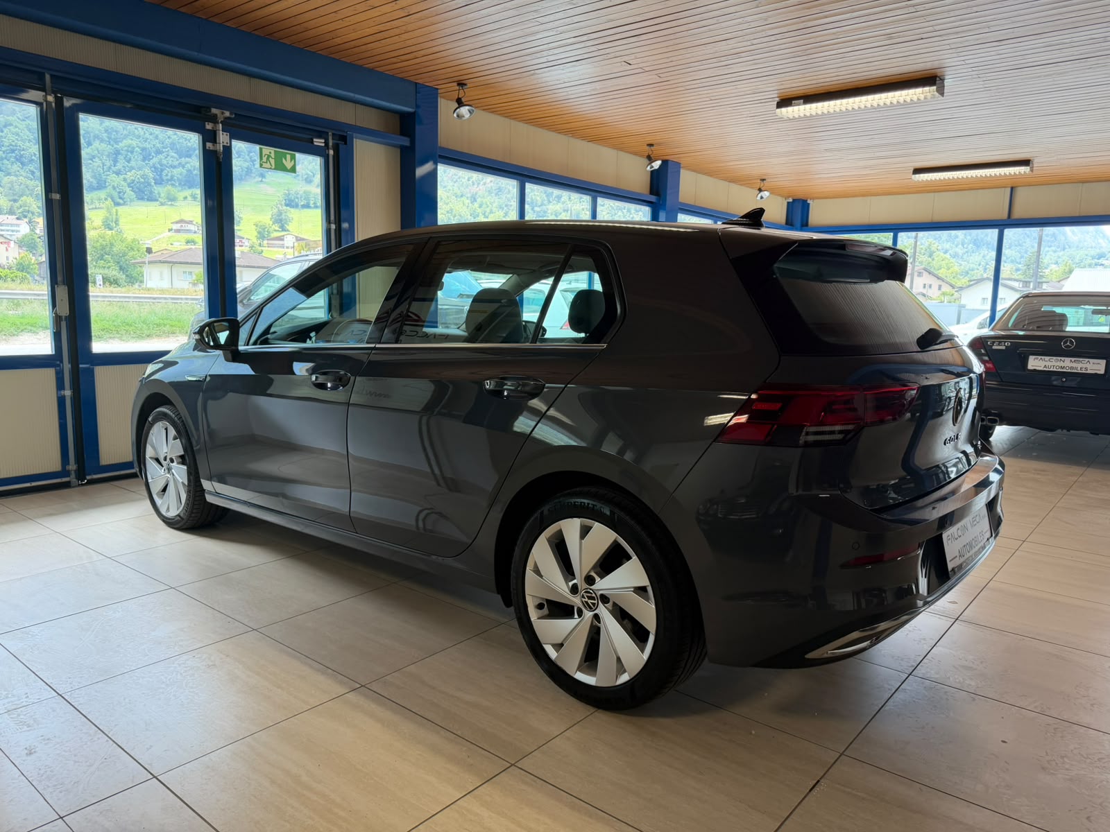 VW Golf 1.5 eTSI mHEV ACT Style DSG-image-8