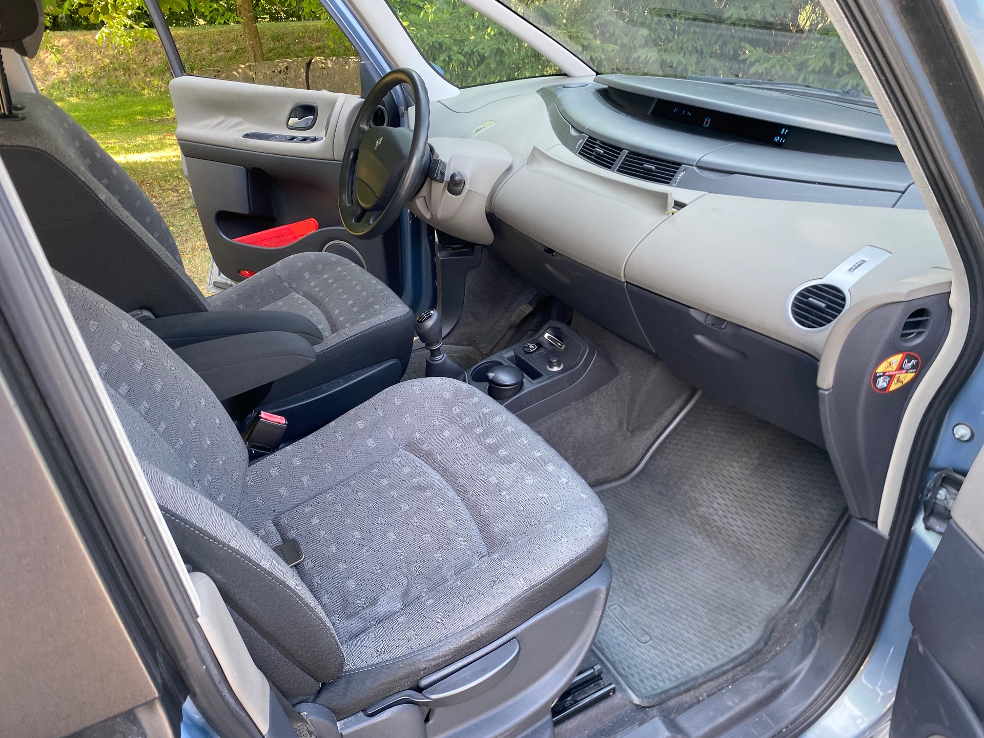 RENAULT Espace 2.0 Turbo Dynamique*Aus erster Hand*Klimaautomatik*6-Sitzplätze*Euro B04**-image-14
