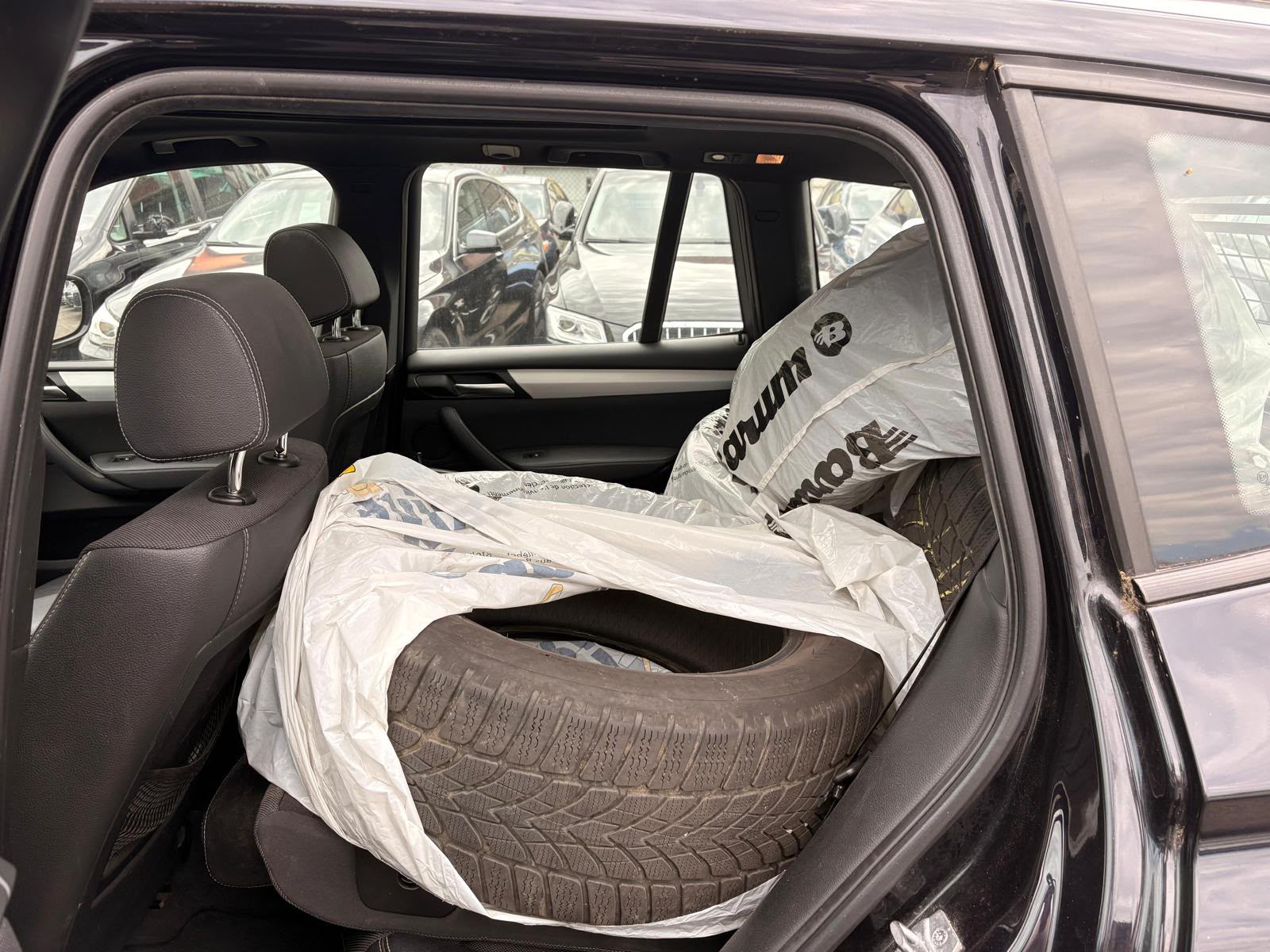 BMW X3 xDrive 28i Steptronic-image-8