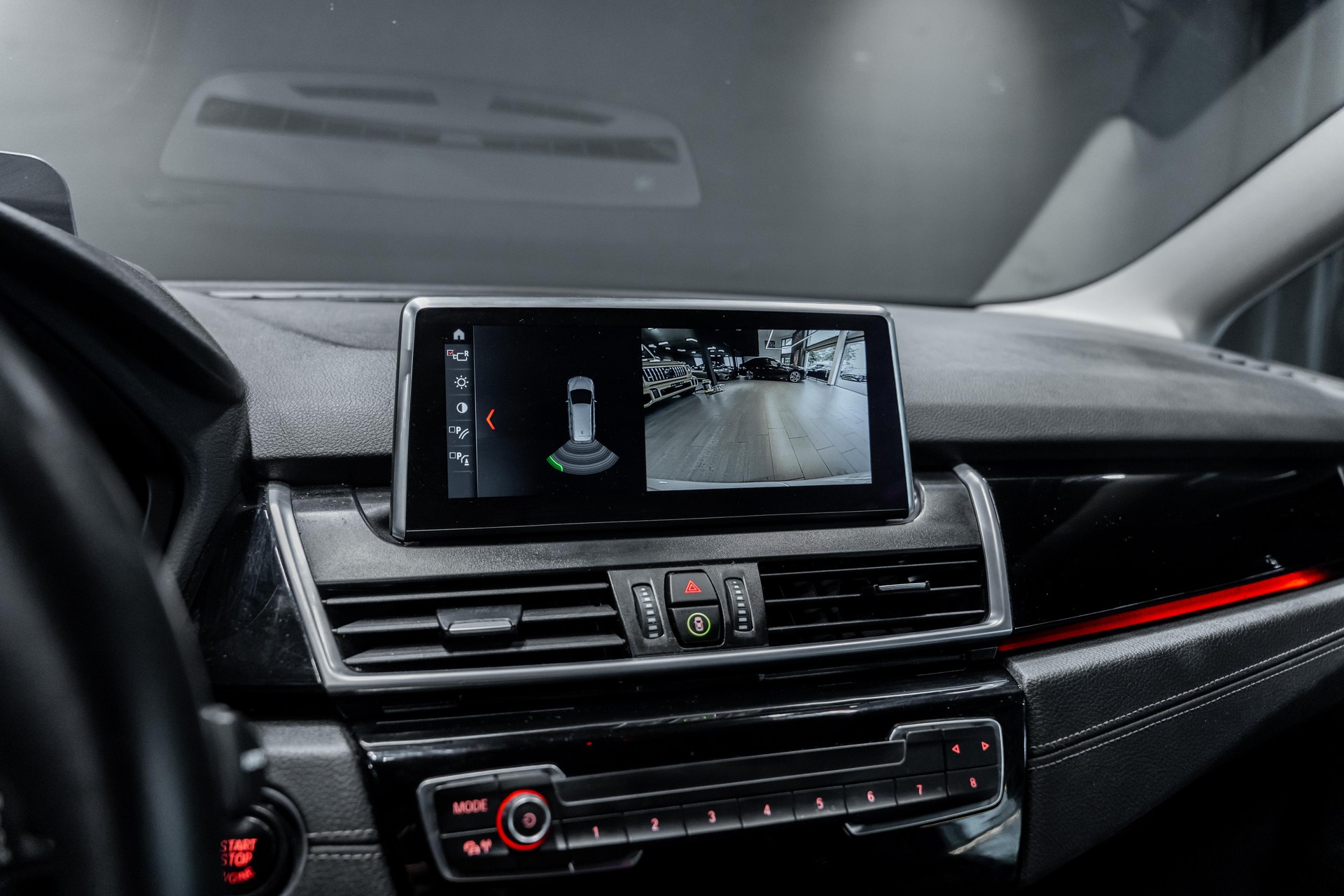 BMW 218d Gran Tourer Spor Line Steptronic / CH Auto / Head Up Display / Sitzheizung / 8 Fach Räder /-image-14
