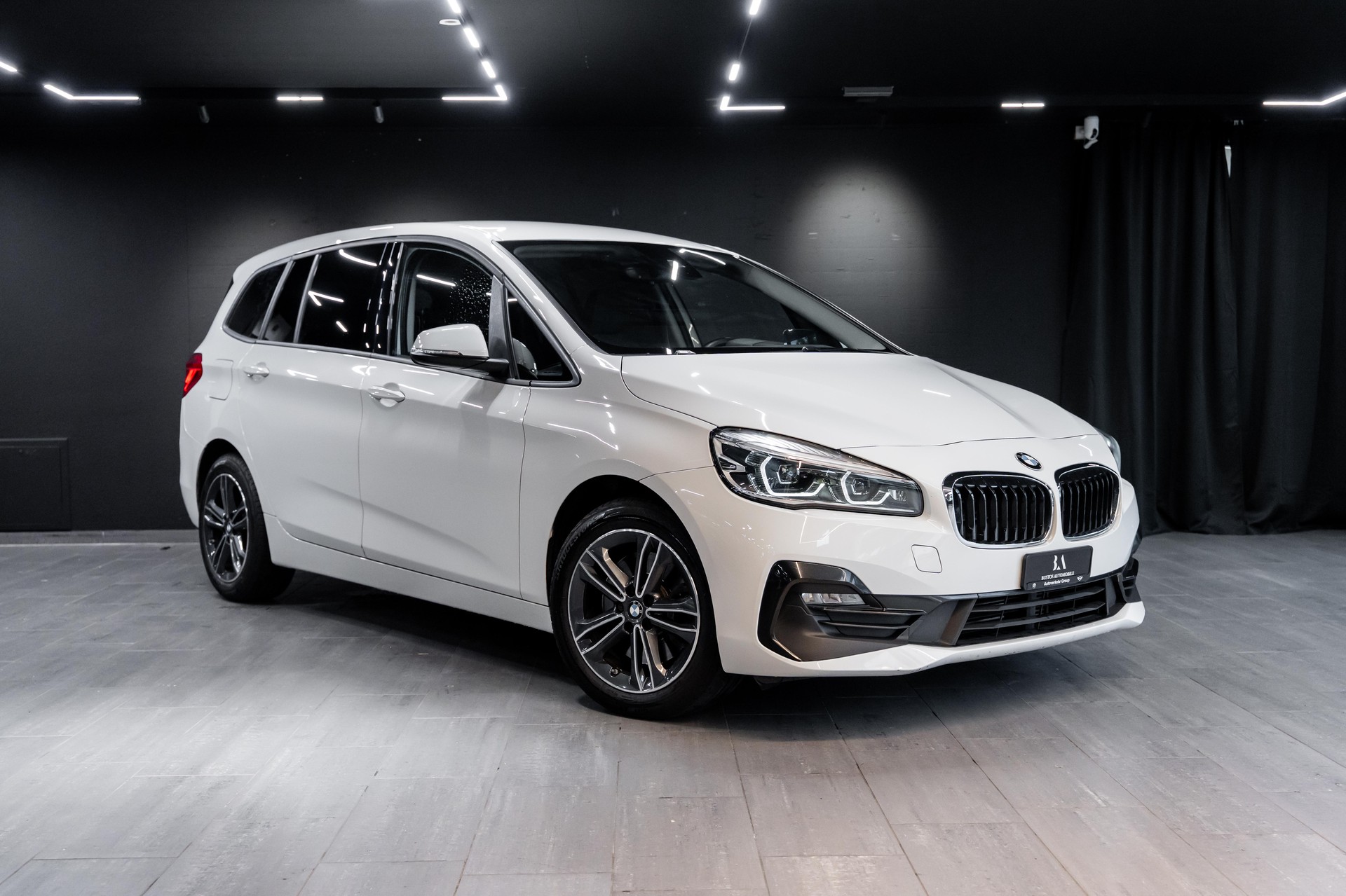 BMW 218d Gran Tourer Spor Line Steptronic / CH Auto / Head Up Display / Sitzheizung / 8 Fach Räder /-image-0