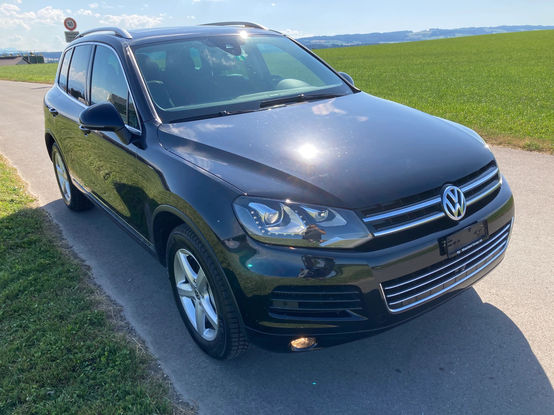 VW Touareg 3.0 TDI BMT Black Pearl Tiptronic mit Anhängerkupplung 3`500 KG-image-1