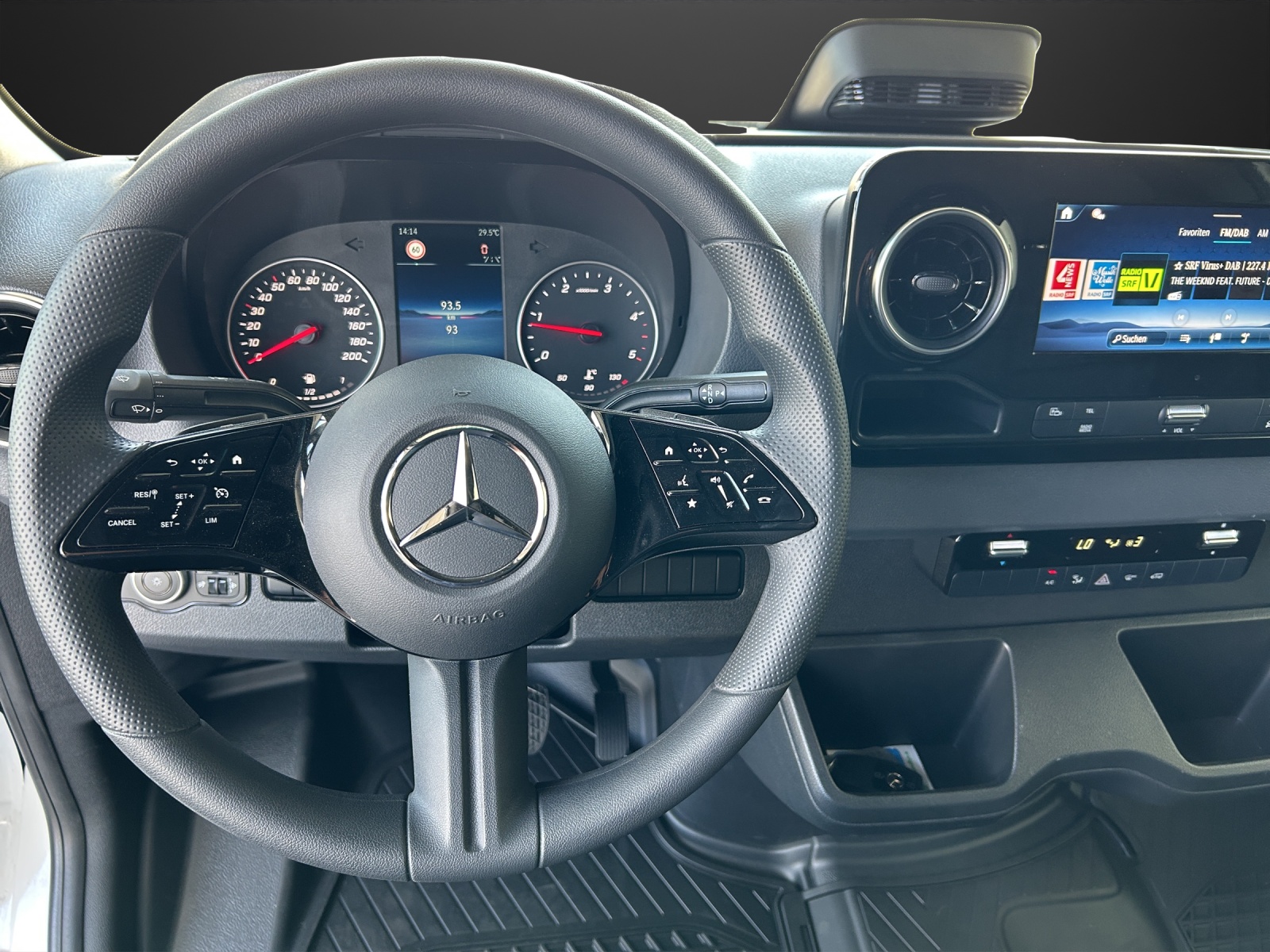 MERCEDES-BENZ Sprinter 317 CDI Lang 9G-TRONIC-image-11
