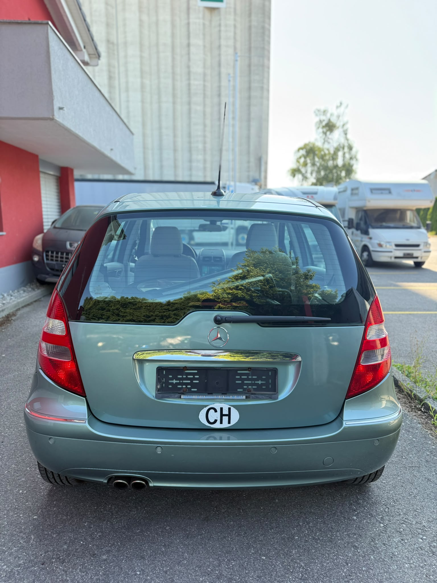 MERCEDES-BENZ A200 Turbo Elegance-image-9