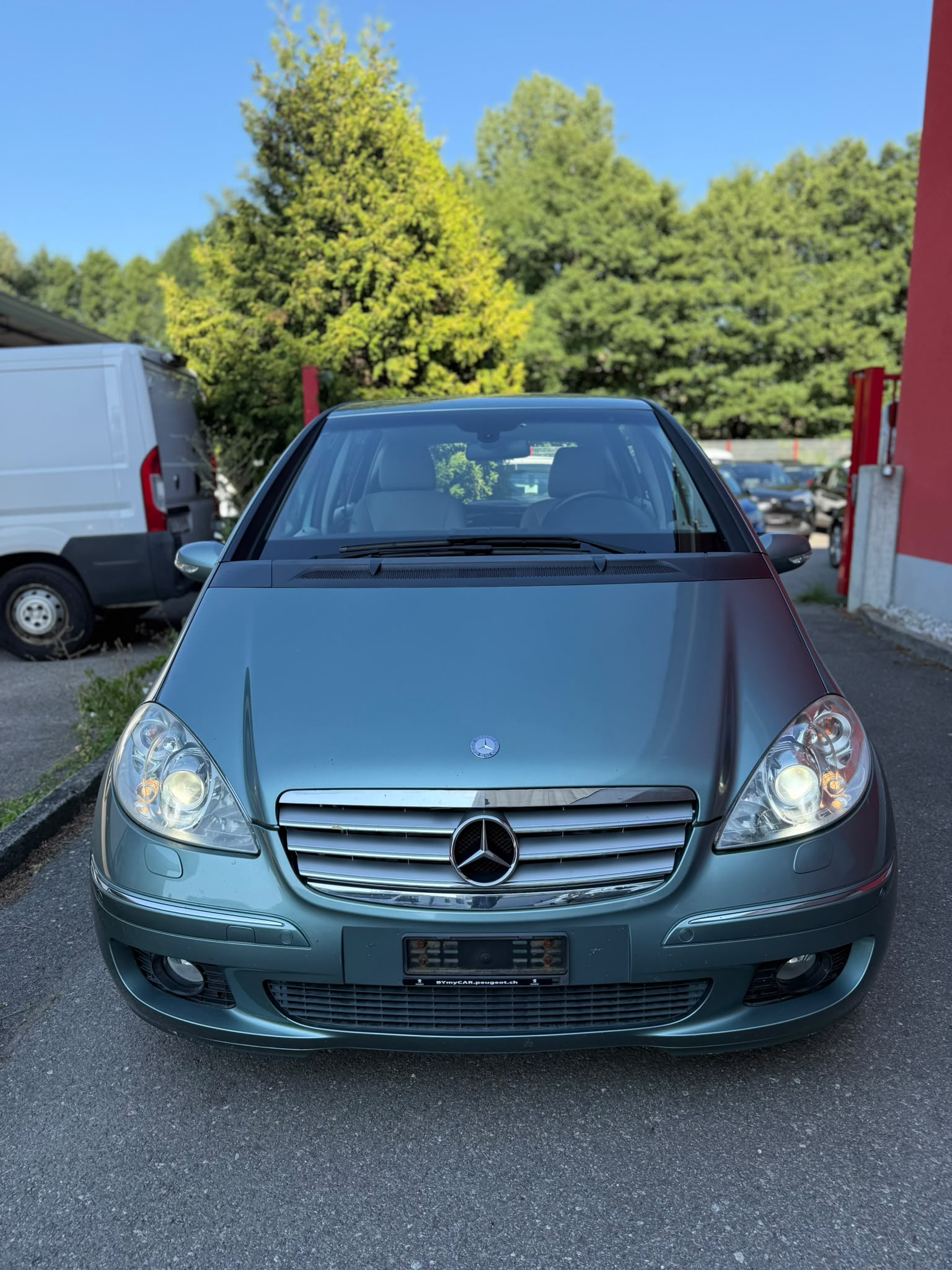 MERCEDES-BENZ A200 Turbo Elegance-image-6