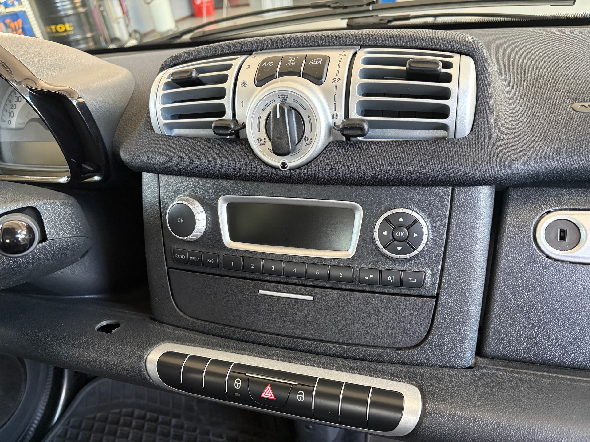 SMART fortwo softouch-image-5