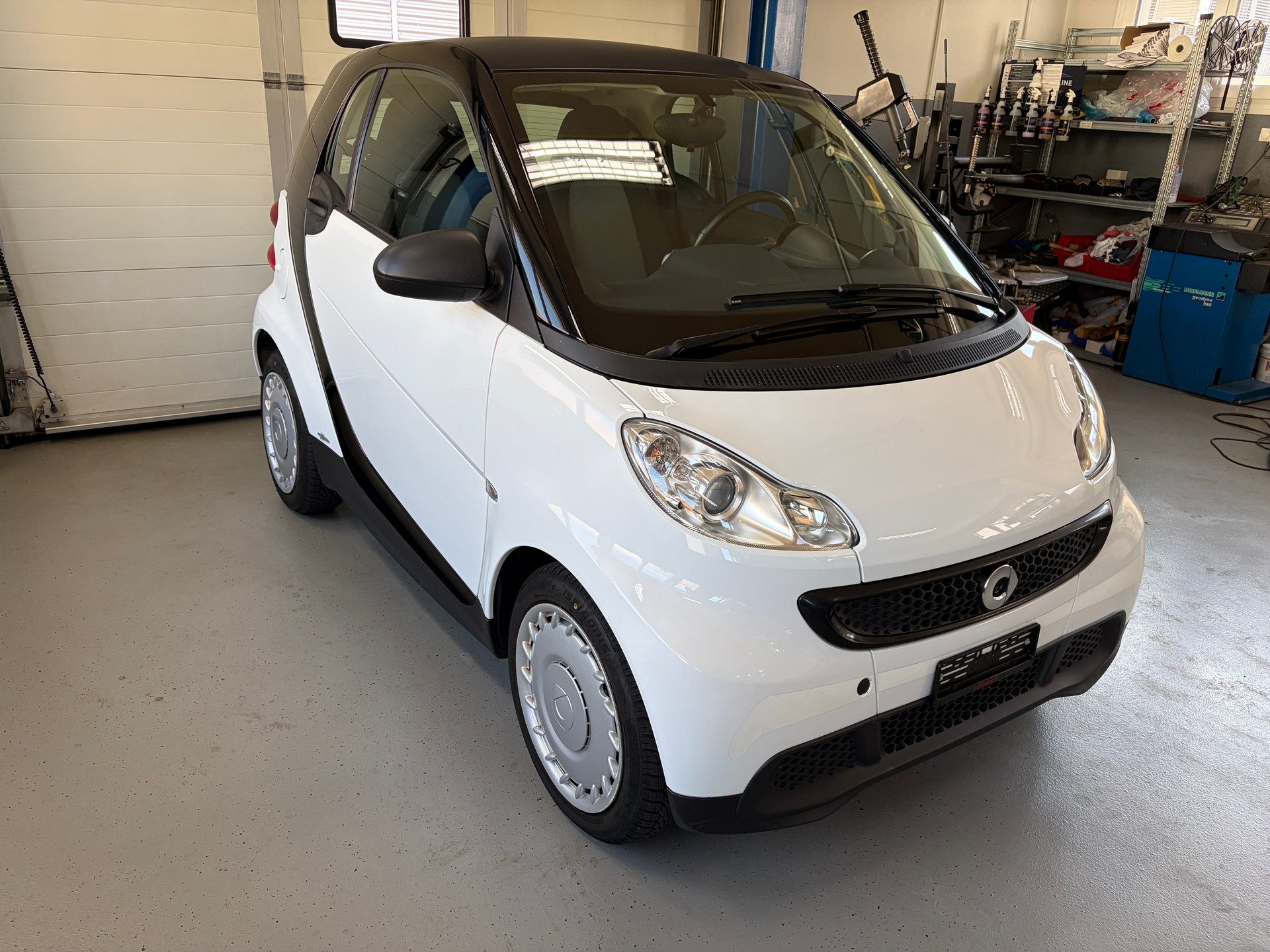 SMART fortwo softouch-image-1