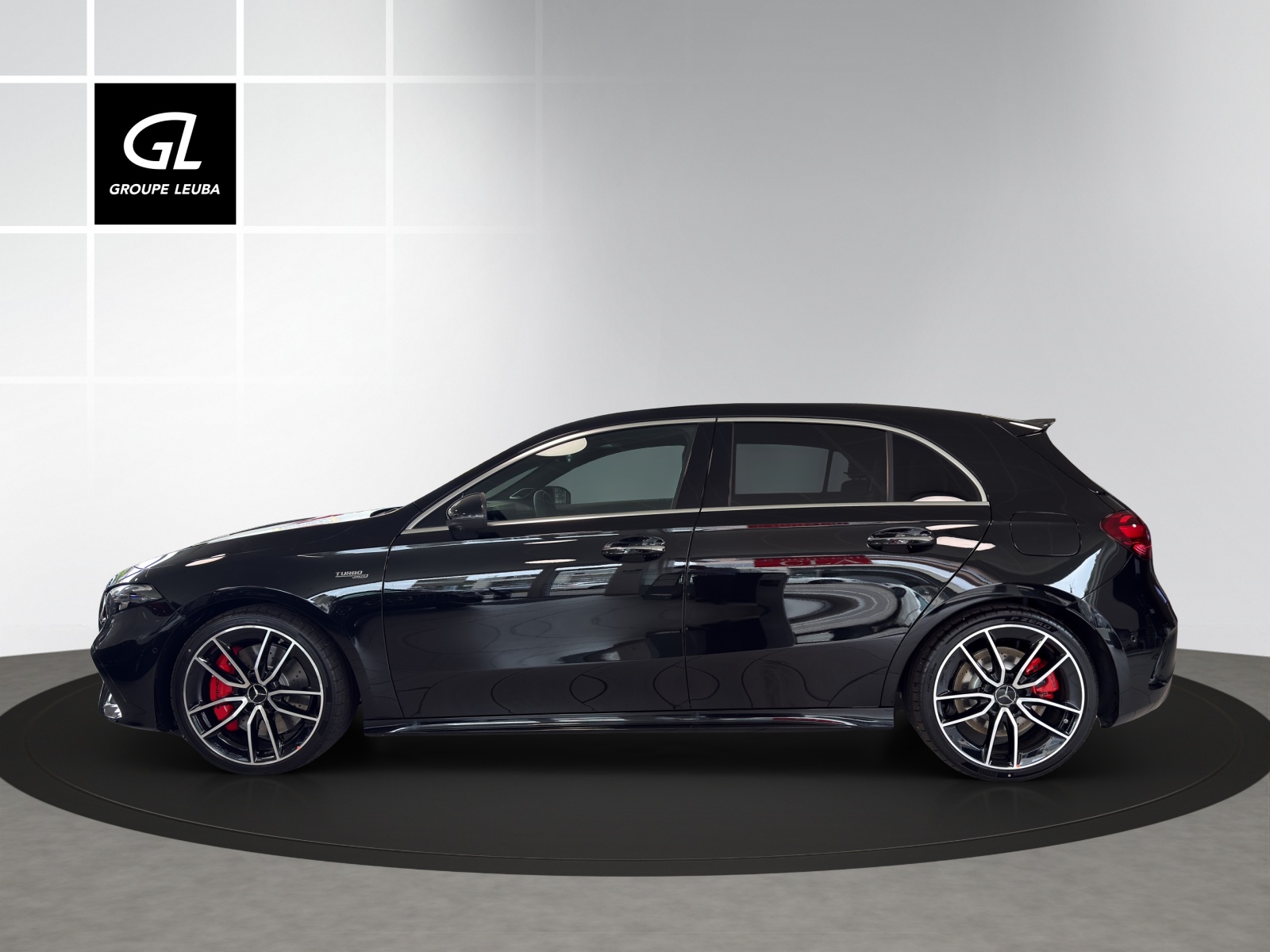 MERCEDES-BENZ A AMG 35 4Matic 8G-DCT-image-1
