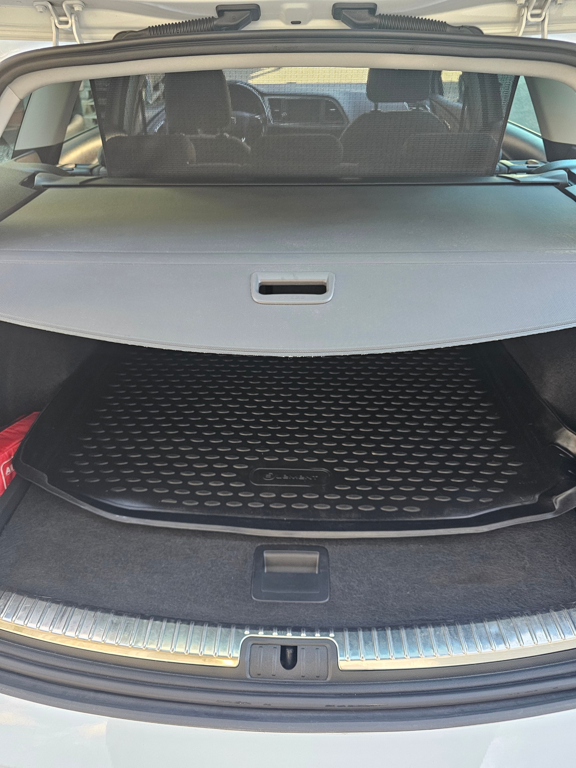 SEAT Leon ST 1.6 TDI CR Style DSG-image-24