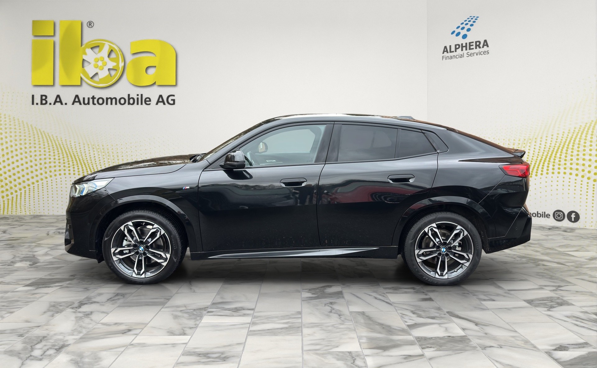 BMW X2 sDrive 20i 48V M Sport Head Up Display-showroom-element-1