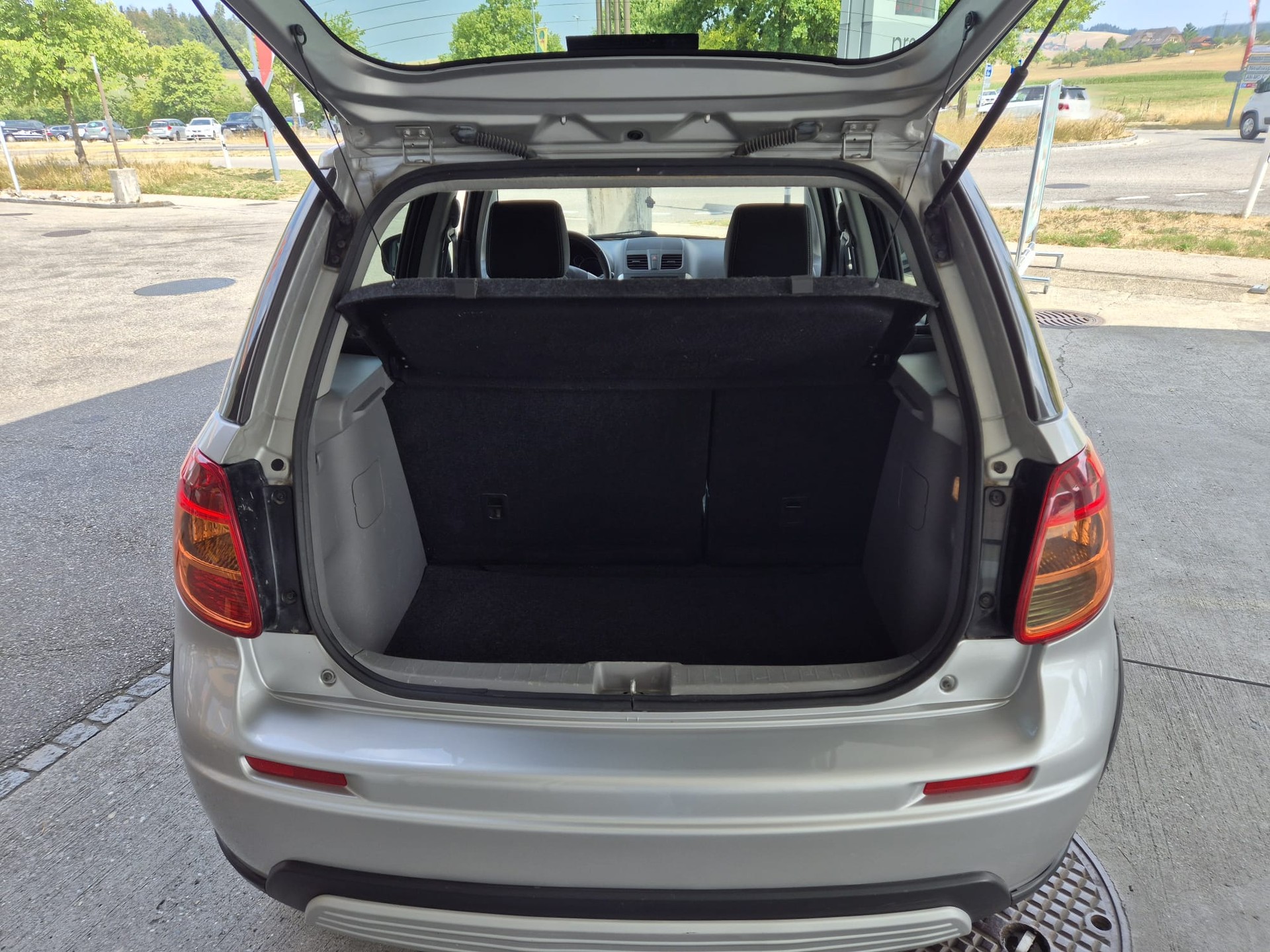 SUZUKI SX4 1.6 16V GL Top Piz Sulai 4WD-image-11