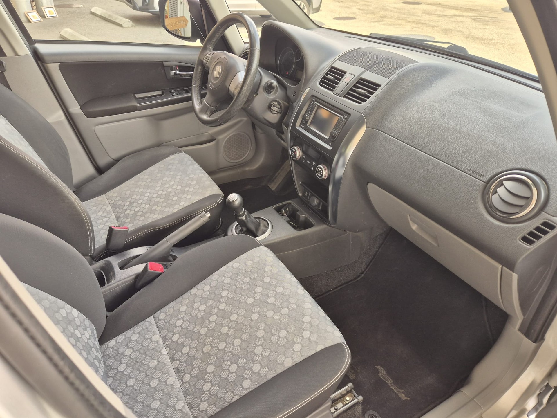 SUZUKI SX4 1.6 16V GL Top Piz Sulai 4WD-image-8