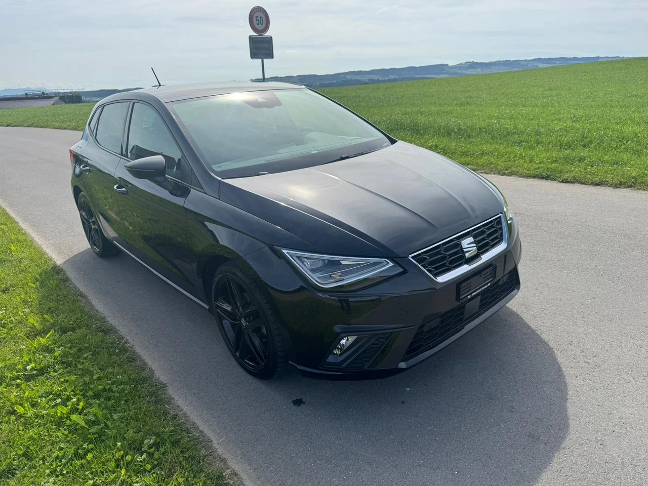 SEAT Ibiza 1.5 EcoTSI FR DSG-image-1