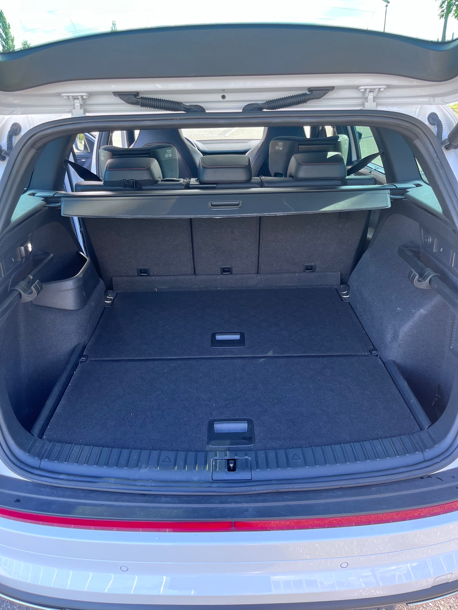 SKODA 2.0 Bi-TDI 240 RS DSG-image-8