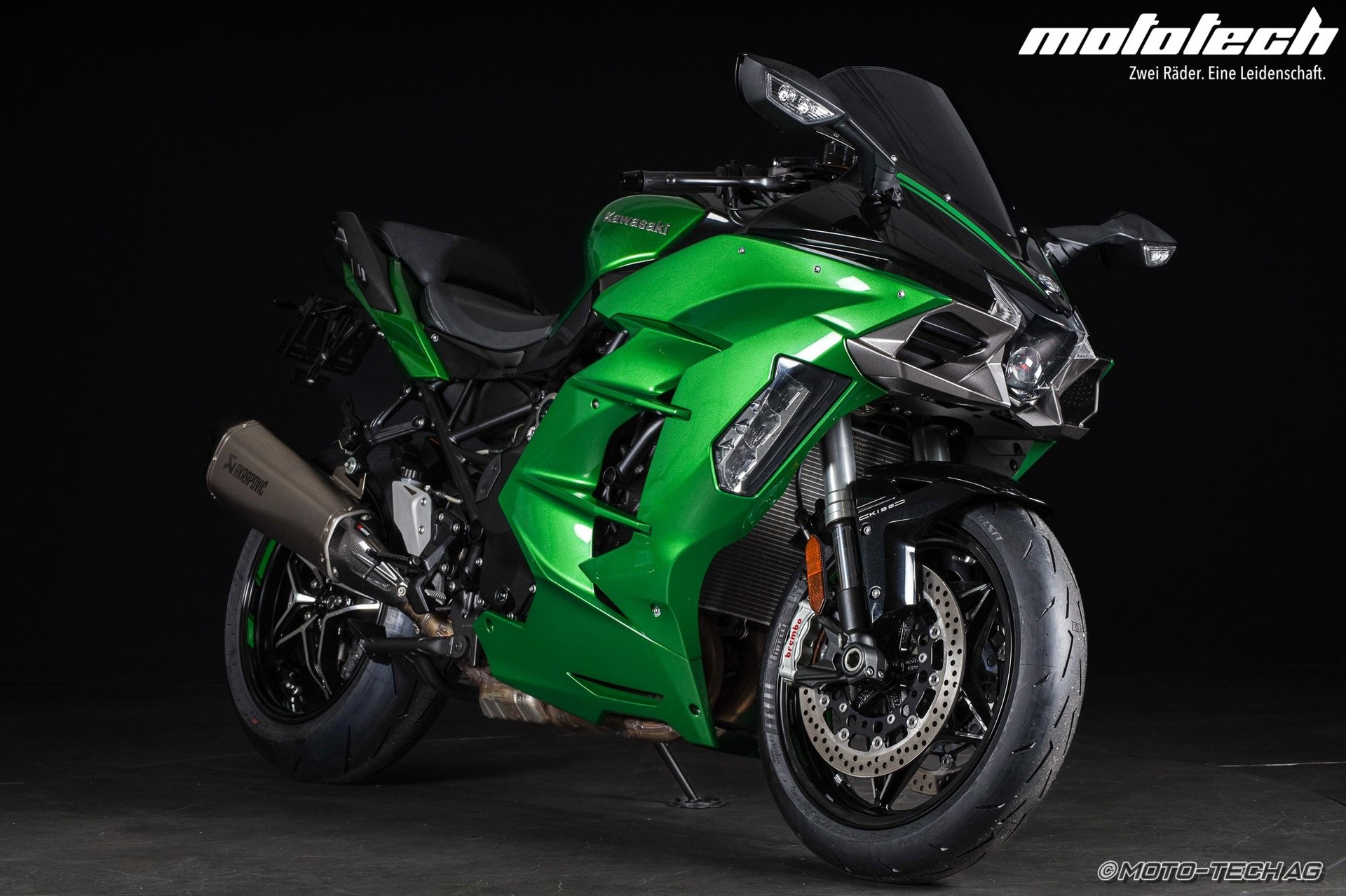 KAWASAKI Ninja H2 SX SE ABS AKRAPOVIC
