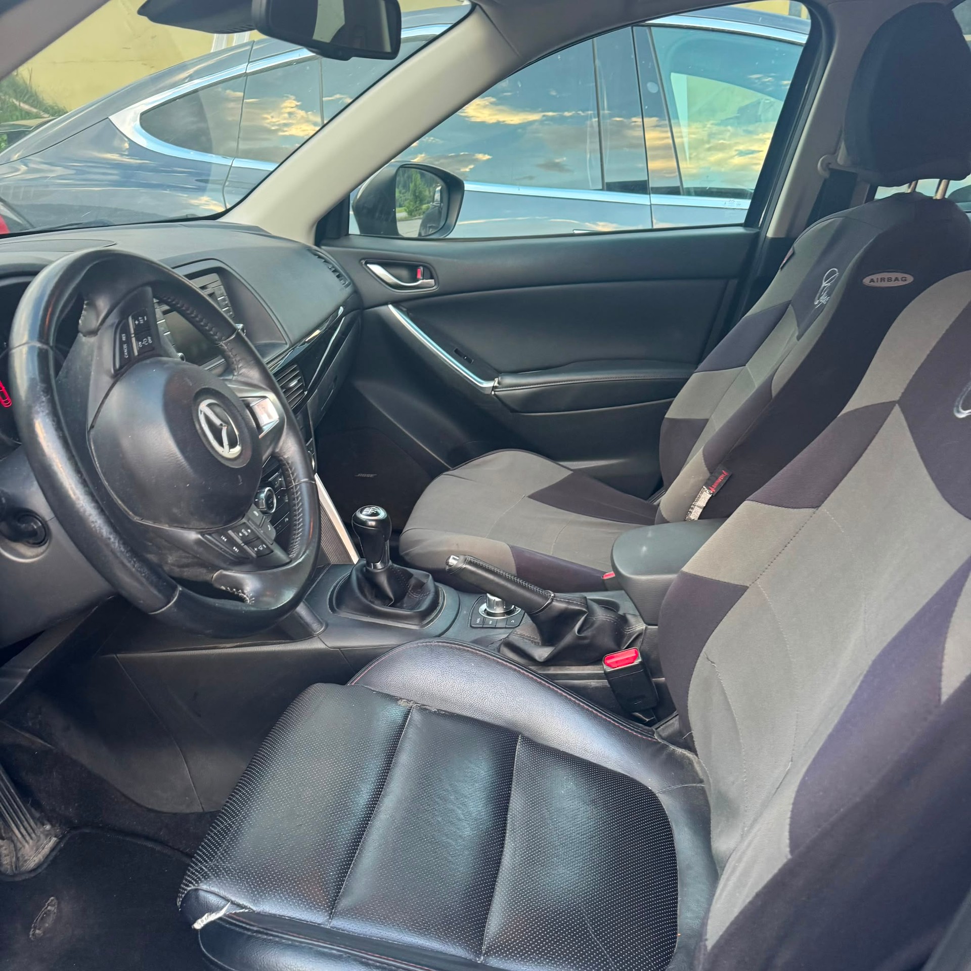 MAZDA CX-5 2.2 D HP Revolution AWD-image-6