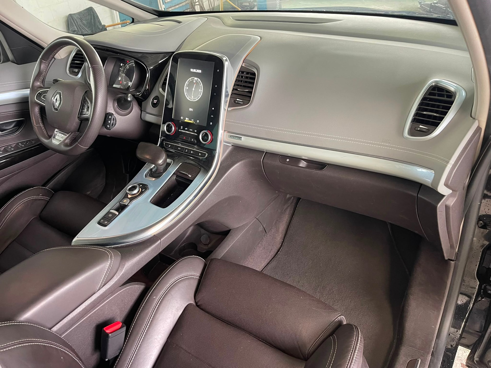 RENAULT Espace 1.6 dCi Initiale Paris EDC | 7-Plätzer | Frisch MFK | Ab Service | CH-Auto-image-8