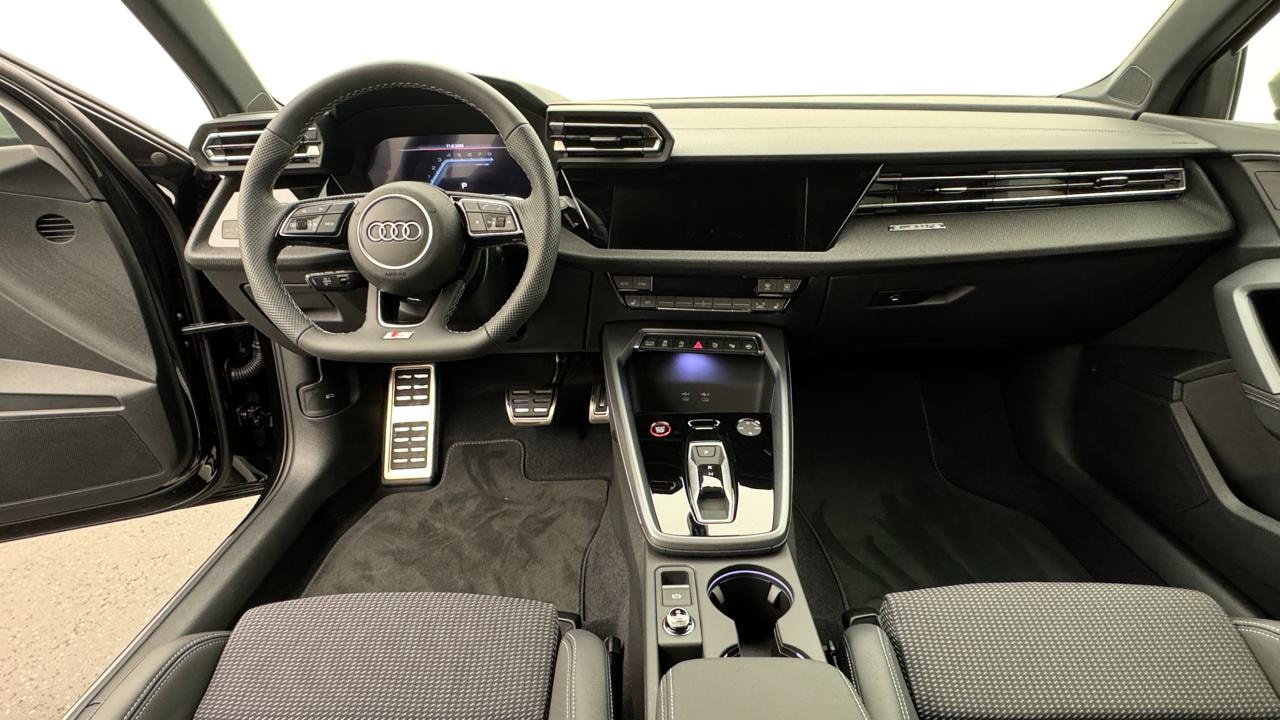 AUDI S3 Sportback TFSI quattro S-tronic-image-5