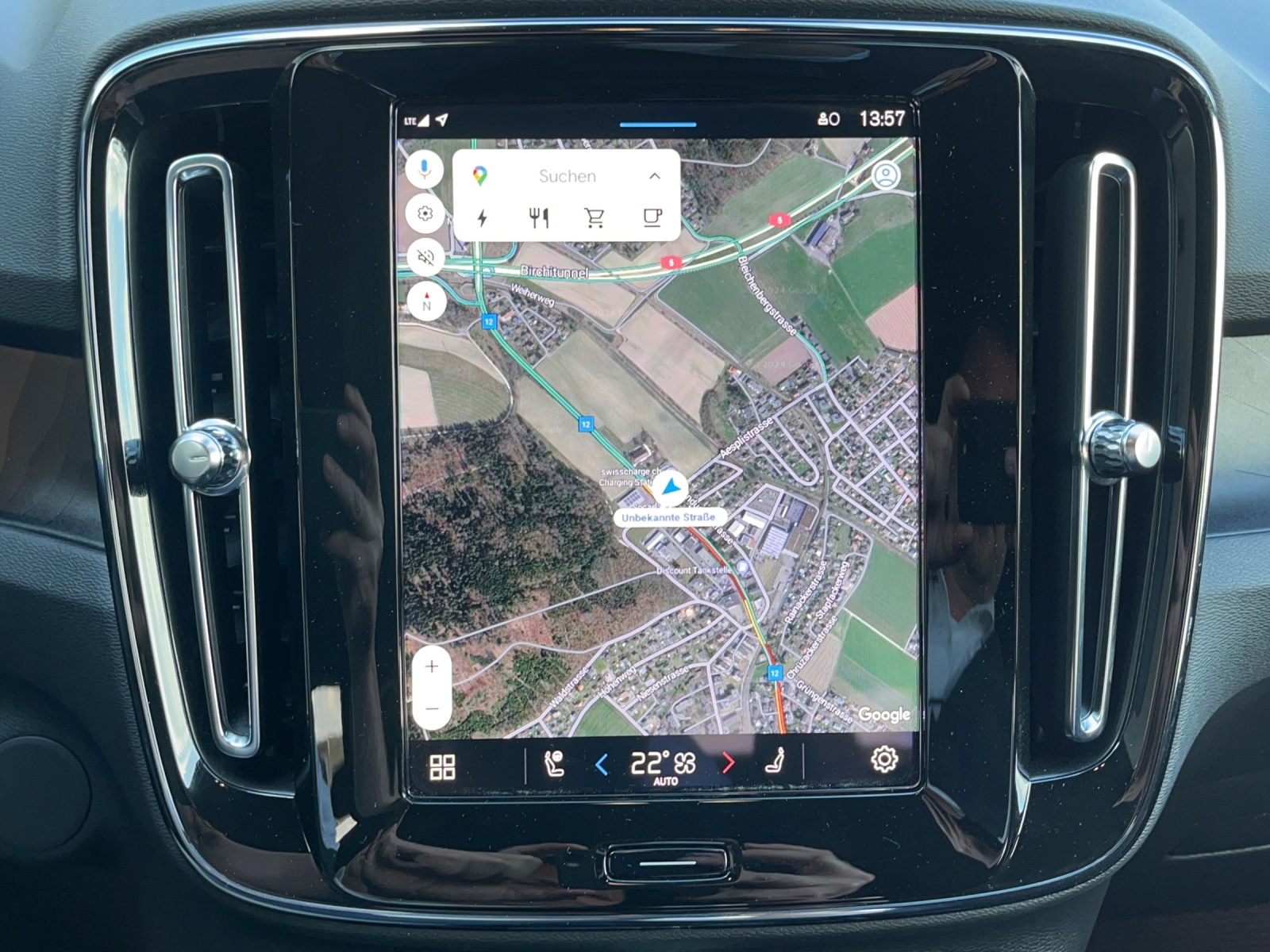 VOLVO XC40 E80 Twin Plus AWD-image-13