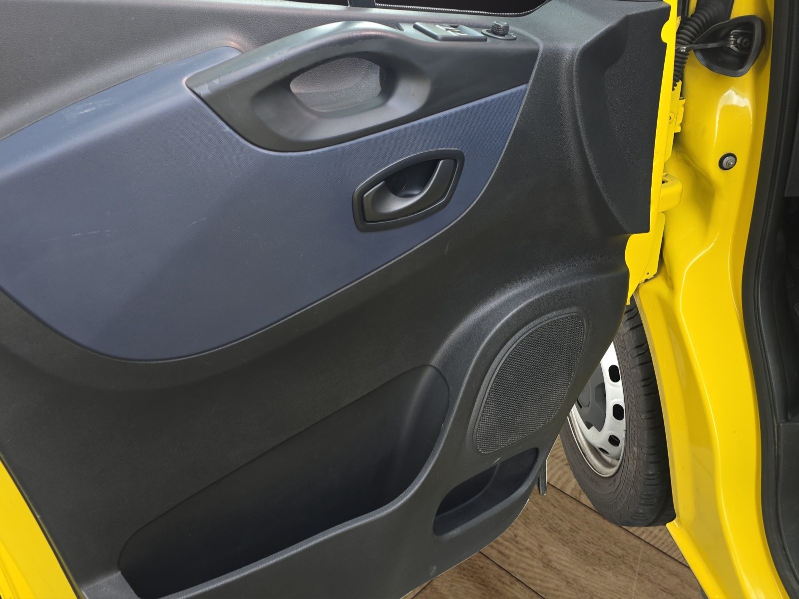 OPEL Vivaro 1.6 CDTI 2.7t L1H1-image-15