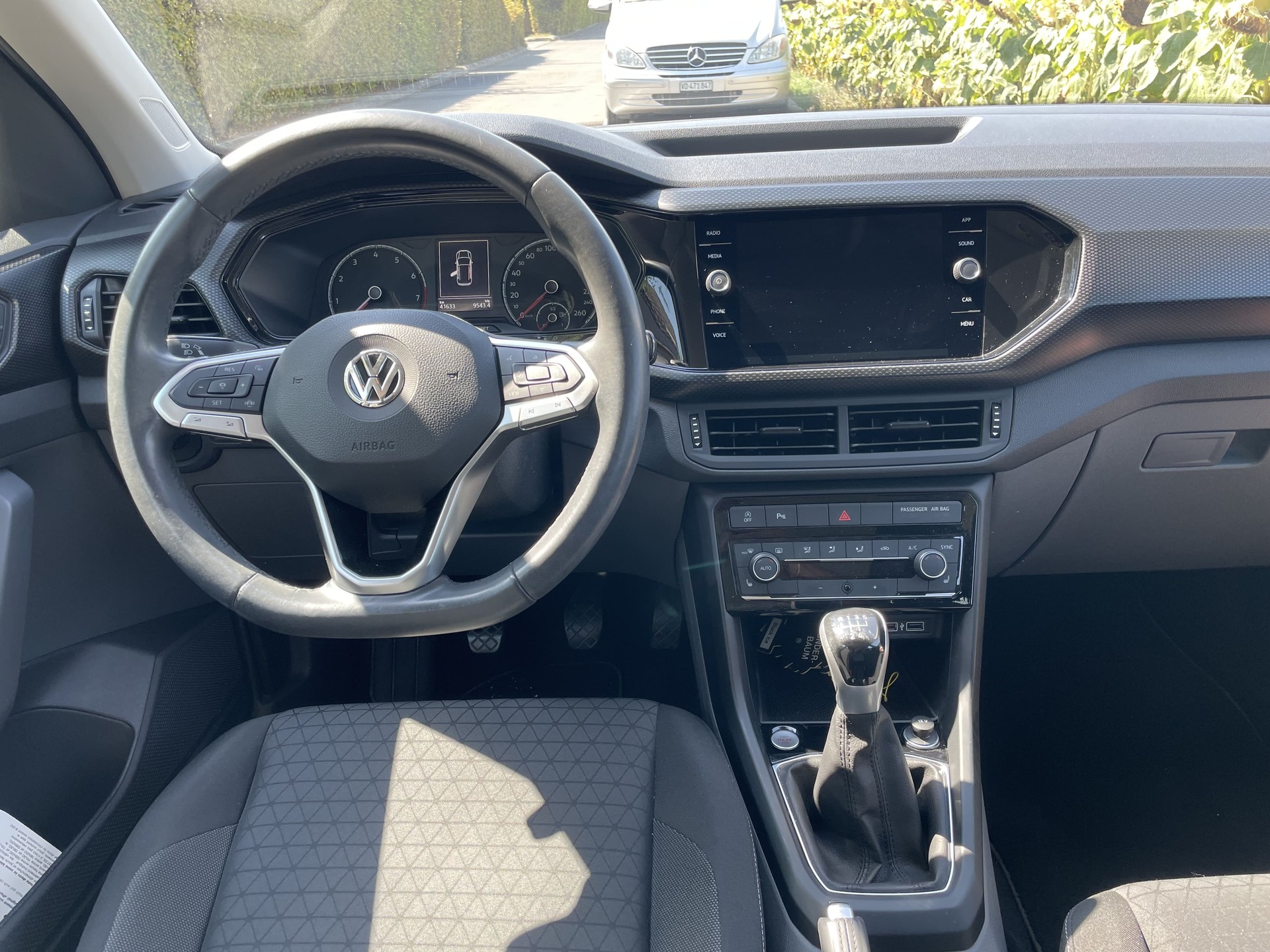 VW 1.0 TSI Life-image-2