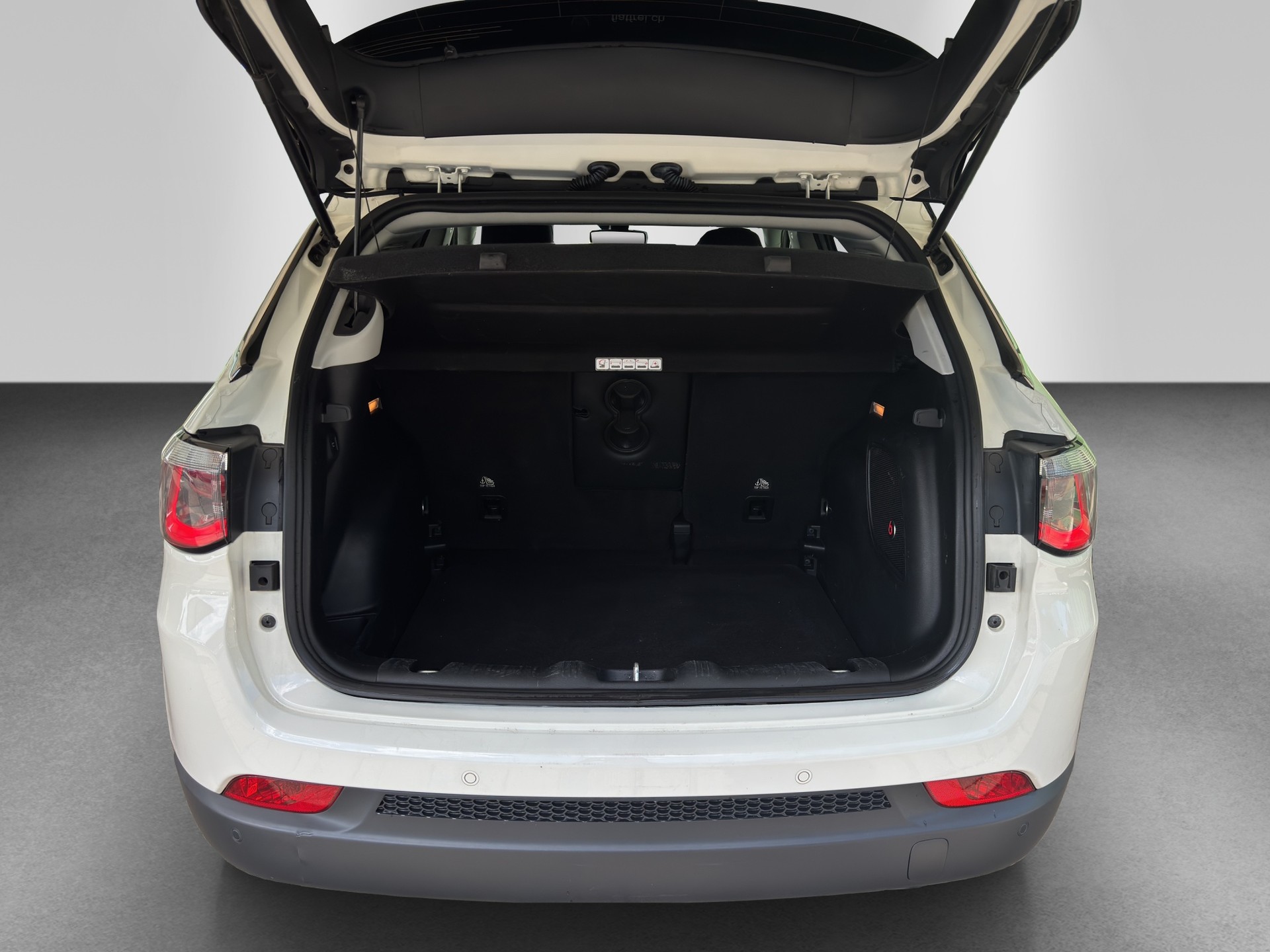 JEEP Compass 2.0CRD Limited AWD 9ATX-image-16