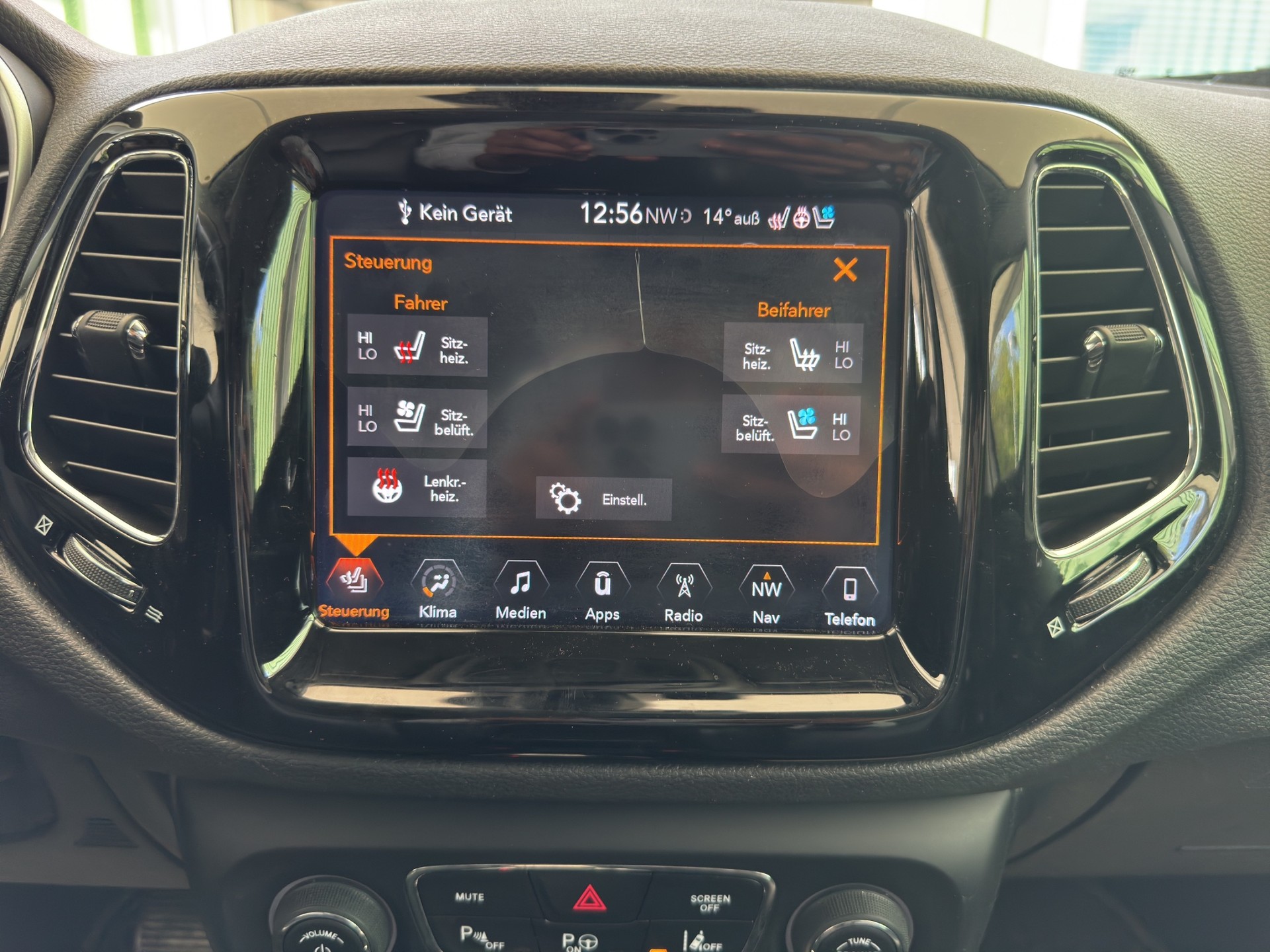 JEEP Compass 2.0CRD Limited AWD 9ATX-image-12