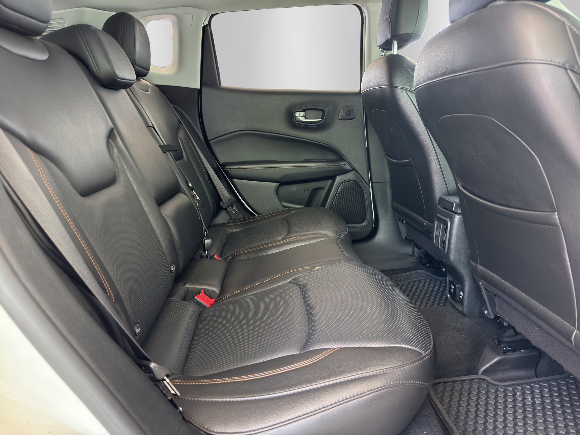 JEEP Compass 2.0CRD Limited AWD 9ATX-image-15